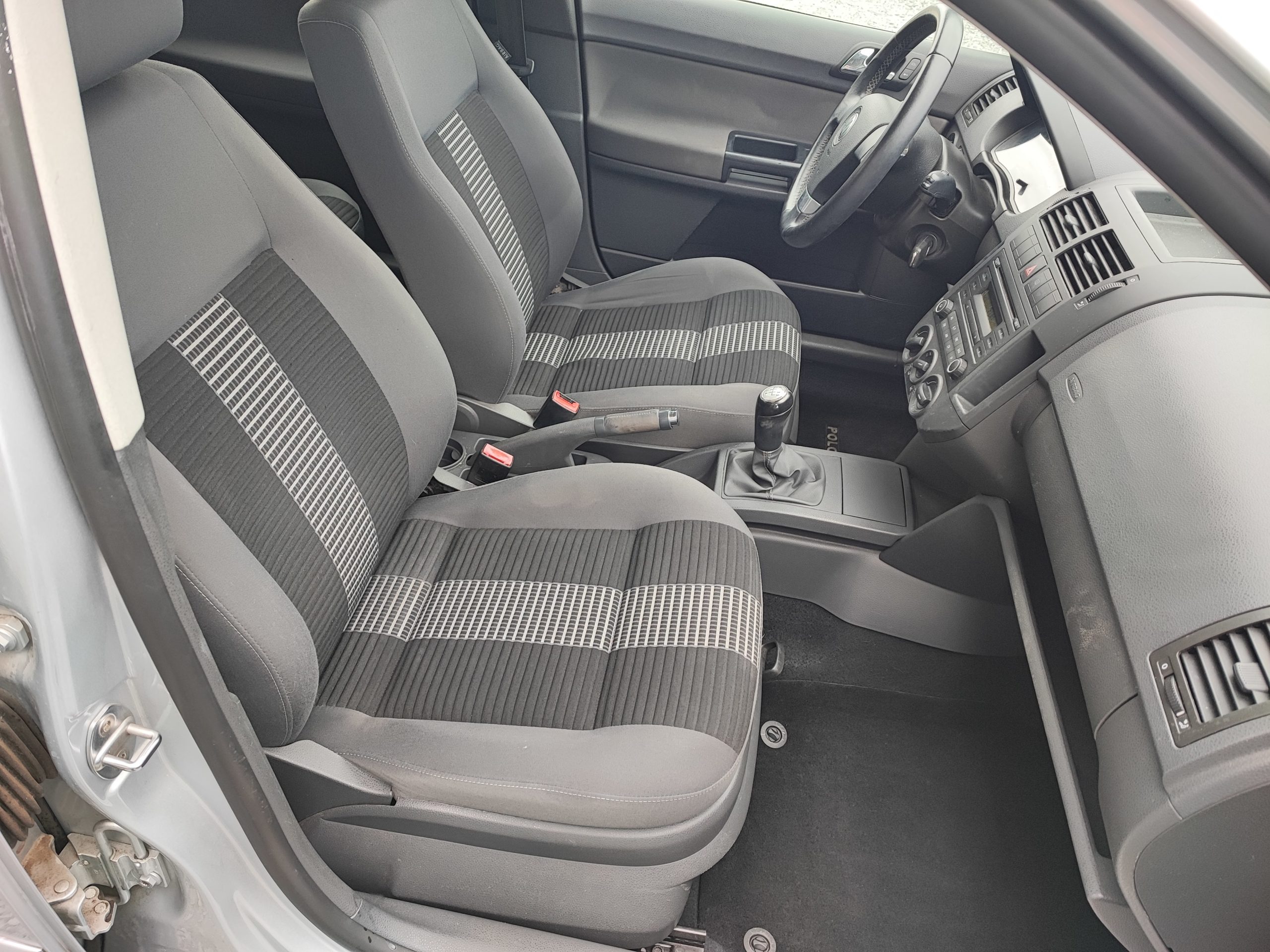 VOLKSWAGEN POLO IV 1.4 TDI 80 UNITED 5P