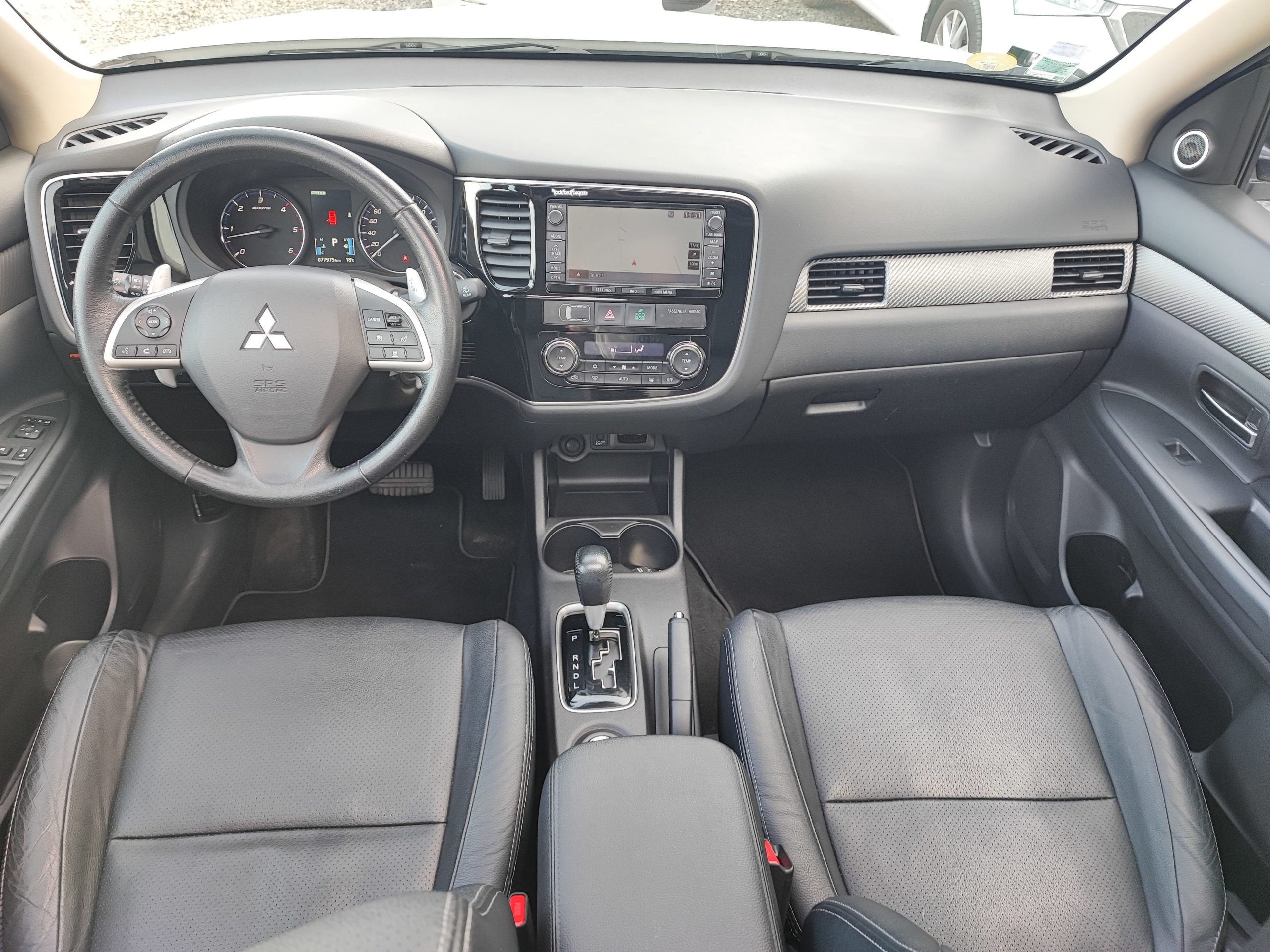 MITSUBISHI OUTLANDER II 2.2 DI-D 150ch INSTYLE 4WD BVA 7 places