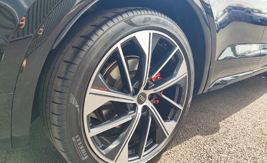 AUDI Q5 SPORTBACK 55 TFSI E 367CH S-LINE