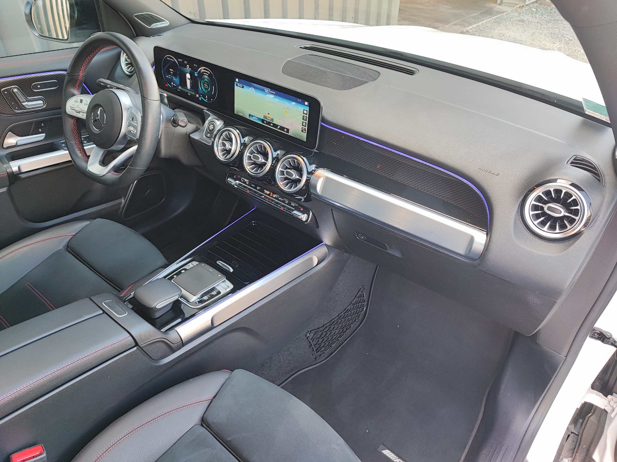 MERCEDES GLB 250 224CH AMG LINE LAUNCH EDITION 4Matic 8G-DCT