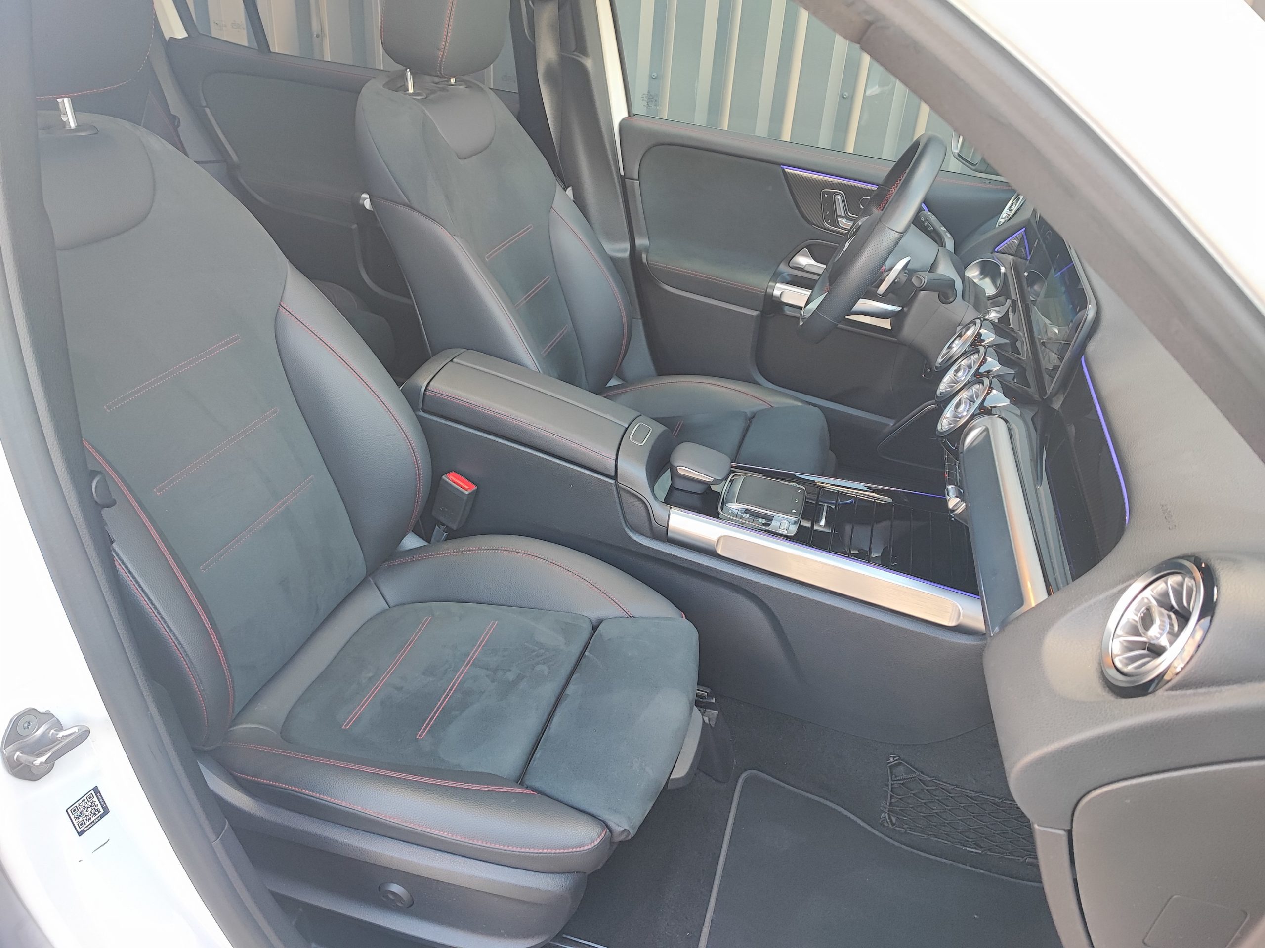 MERCEDES GLB 250 224CH AMG LINE LAUNCH EDITION 4Matic 8G-DCT