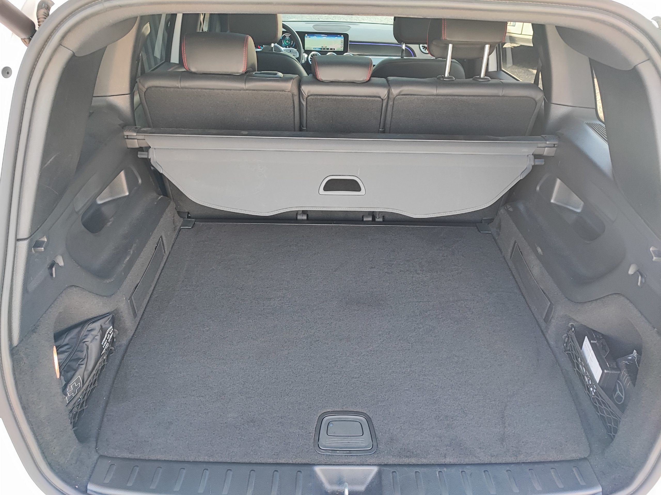 MERCEDES GLB 250 224CH AMG LINE LAUNCH EDITION 4Matic 8G-DCT