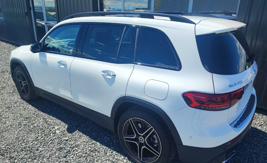 MERCEDES GLB 250 224CH AMG LINE LAUNCH EDITION 4Matic 8G-DCT