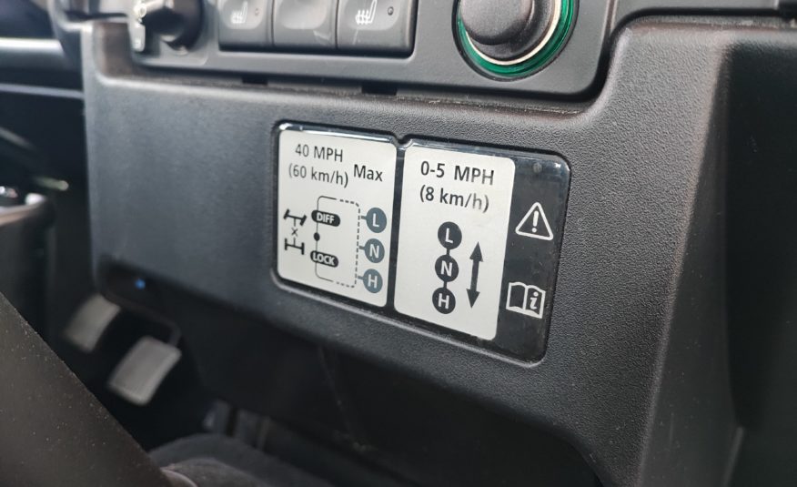 LAND ROVER DEFENDER HT 90 SE 2.2L Mark VI