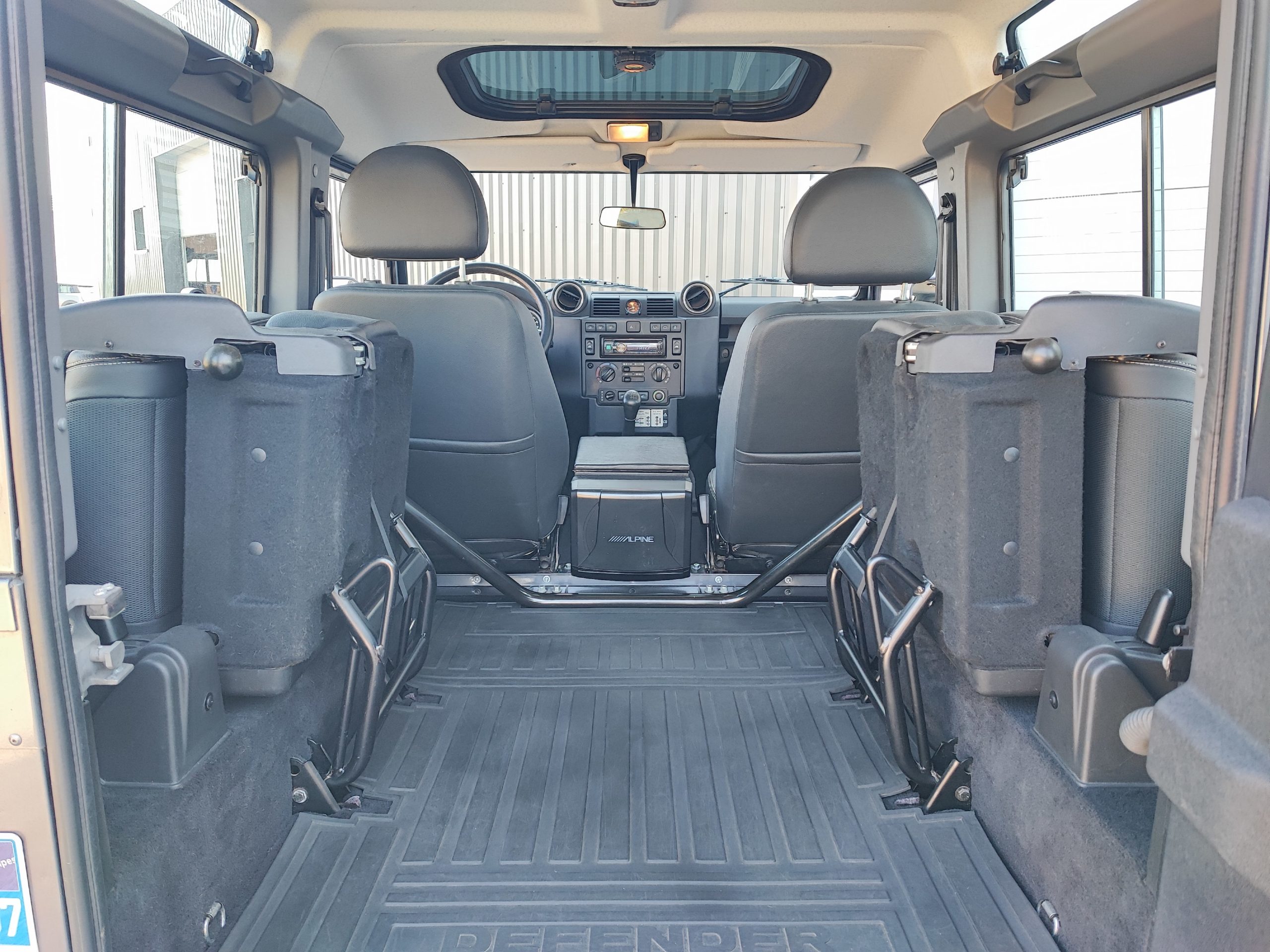 LAND ROVER DEFENDER HT 90 SE 2.2L Mark VI