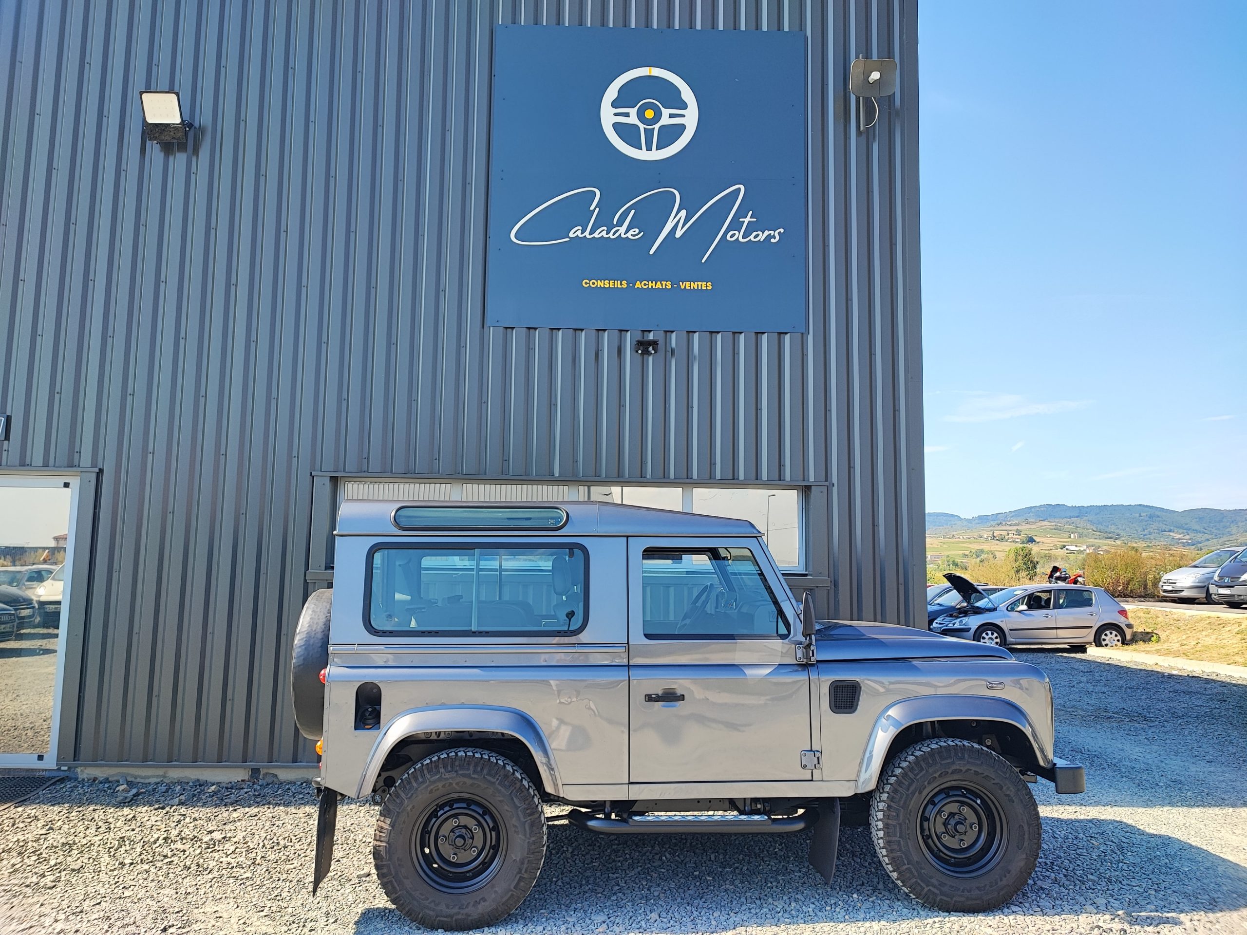 LAND ROVER DEFENDER HT 90 SE 2.2L Mark VI