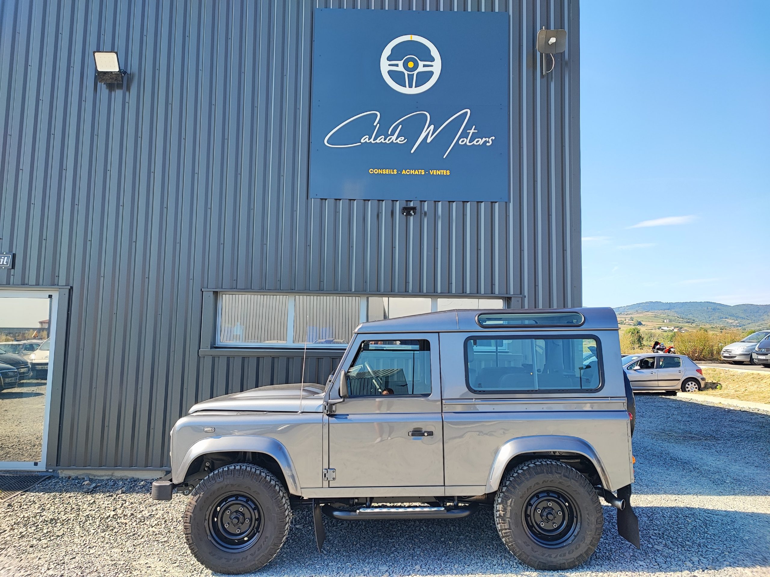 LAND ROVER DEFENDER HT 90 SE 2.2L Mark VI