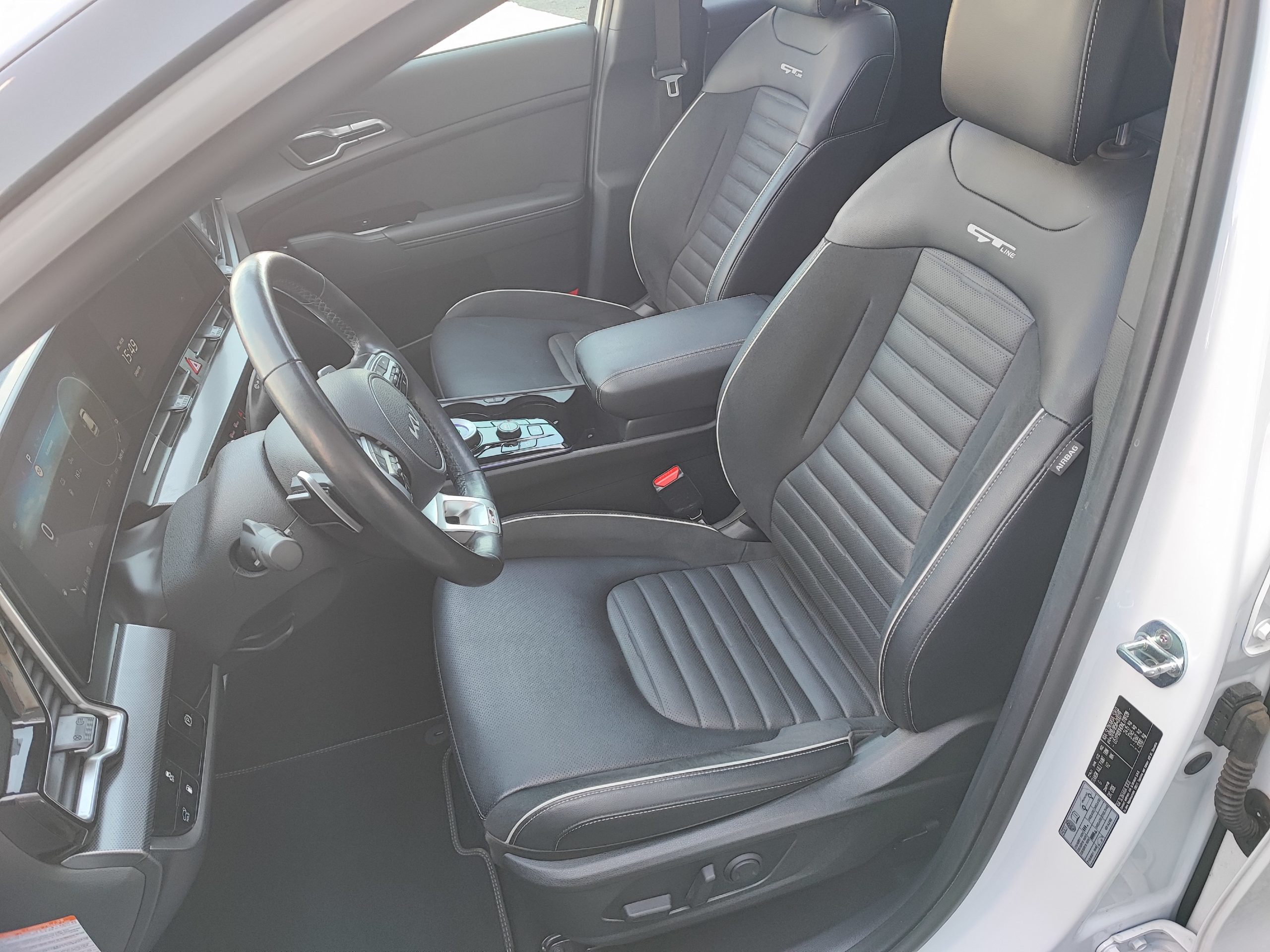 KIA SPORTAGE V 1.6 T-GDI 265 ISG HYBRIDE RECHARGEABLE 4X4 GT-LINE PREMIUM BVA6