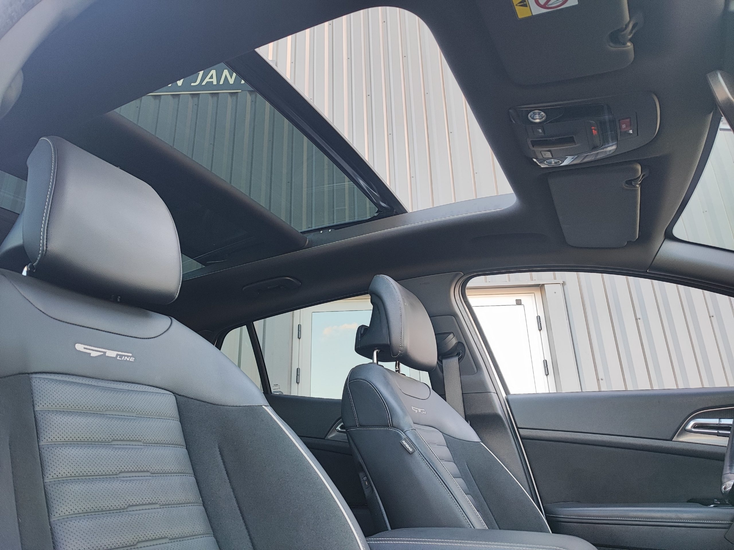 KIA SPORTAGE V 1.6 T-GDI 265 ISG HYBRIDE RECHARGEABLE 4X4 GT-LINE PREMIUM BVA6