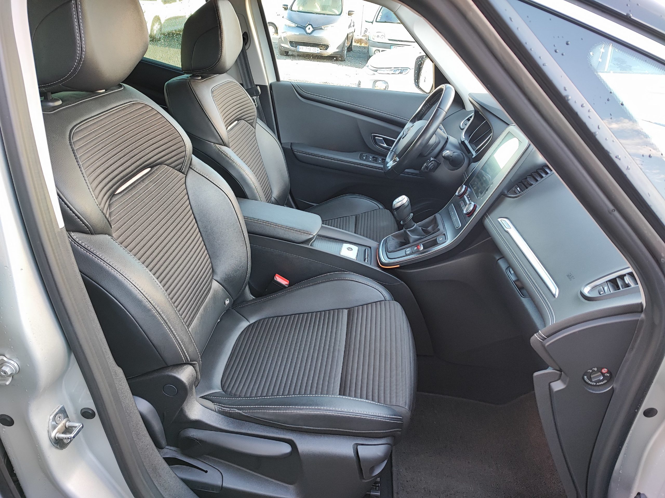 RENAULT SCENIC IV 1.6 DCI 130CH INTENS BVM6