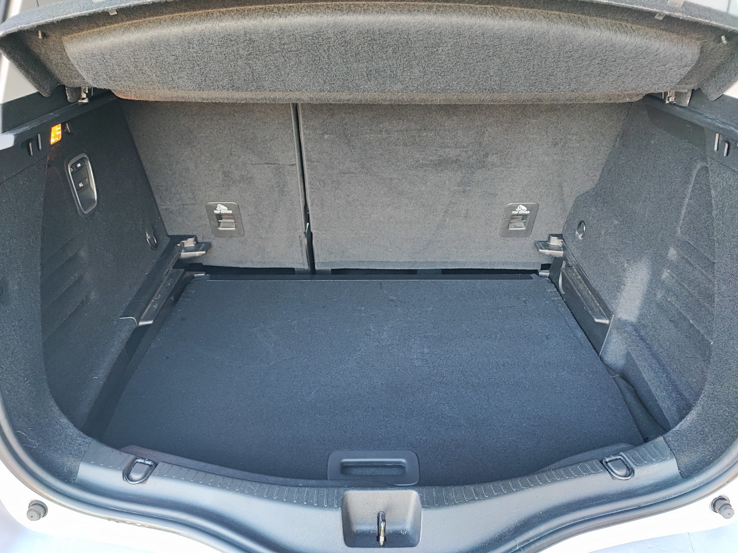 RENAULT SCENIC IV 1.6 DCI 130CH INTENS BVM6