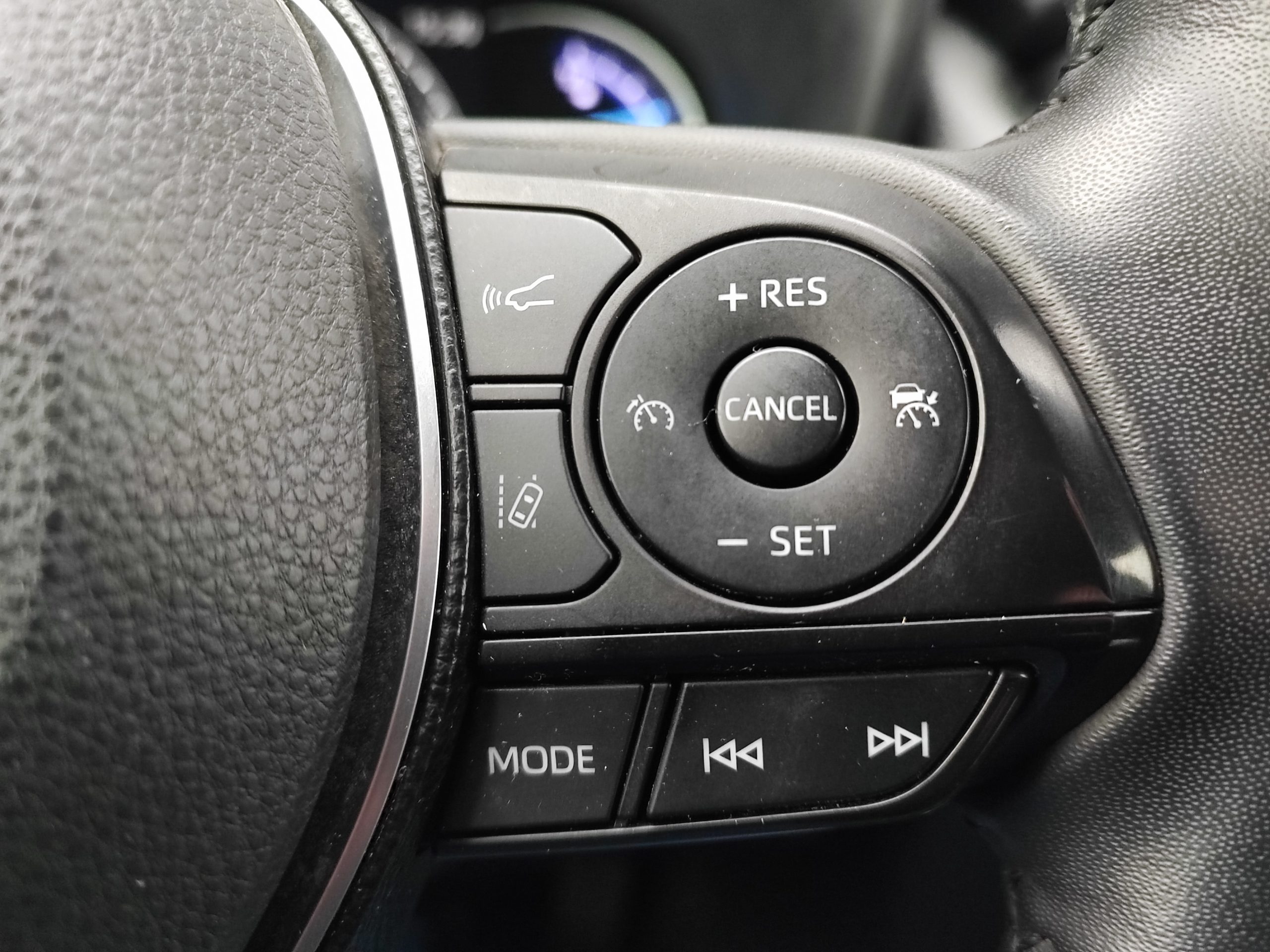 TOYOTA RAV 4 V 2.5 222 HYBRIDE AWD DYNAMIC BUSINESS