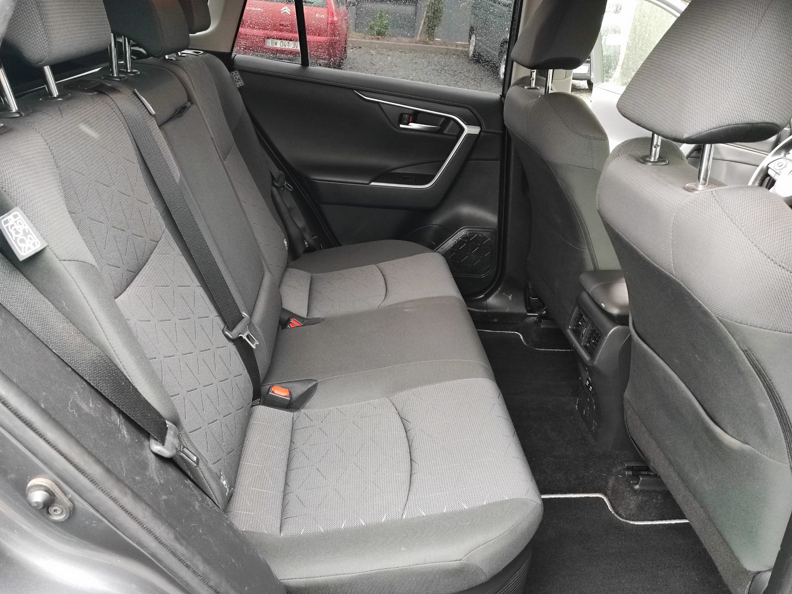 TOYOTA RAV 4 V 2.5 222 HYBRIDE AWD DYNAMIC BUSINESS