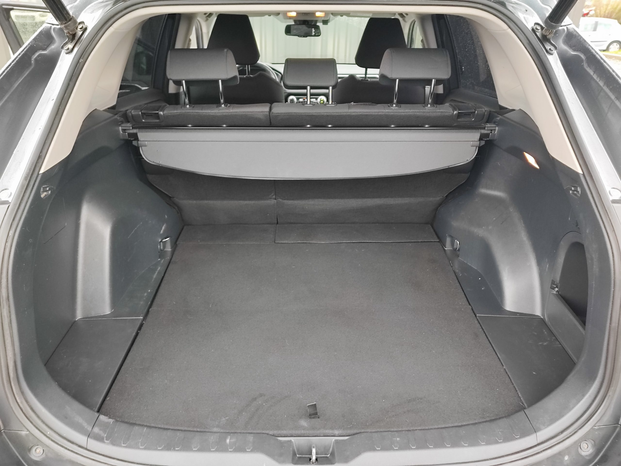 TOYOTA RAV 4 V 2.5 222 HYBRIDE AWD DYNAMIC BUSINESS