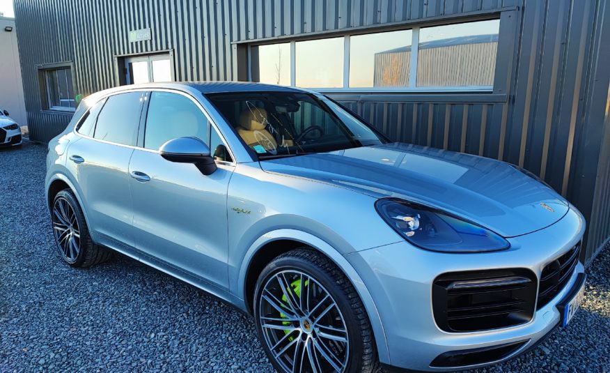 PORSCHE CAYENNE III 3.0 462ch E-Hybrid