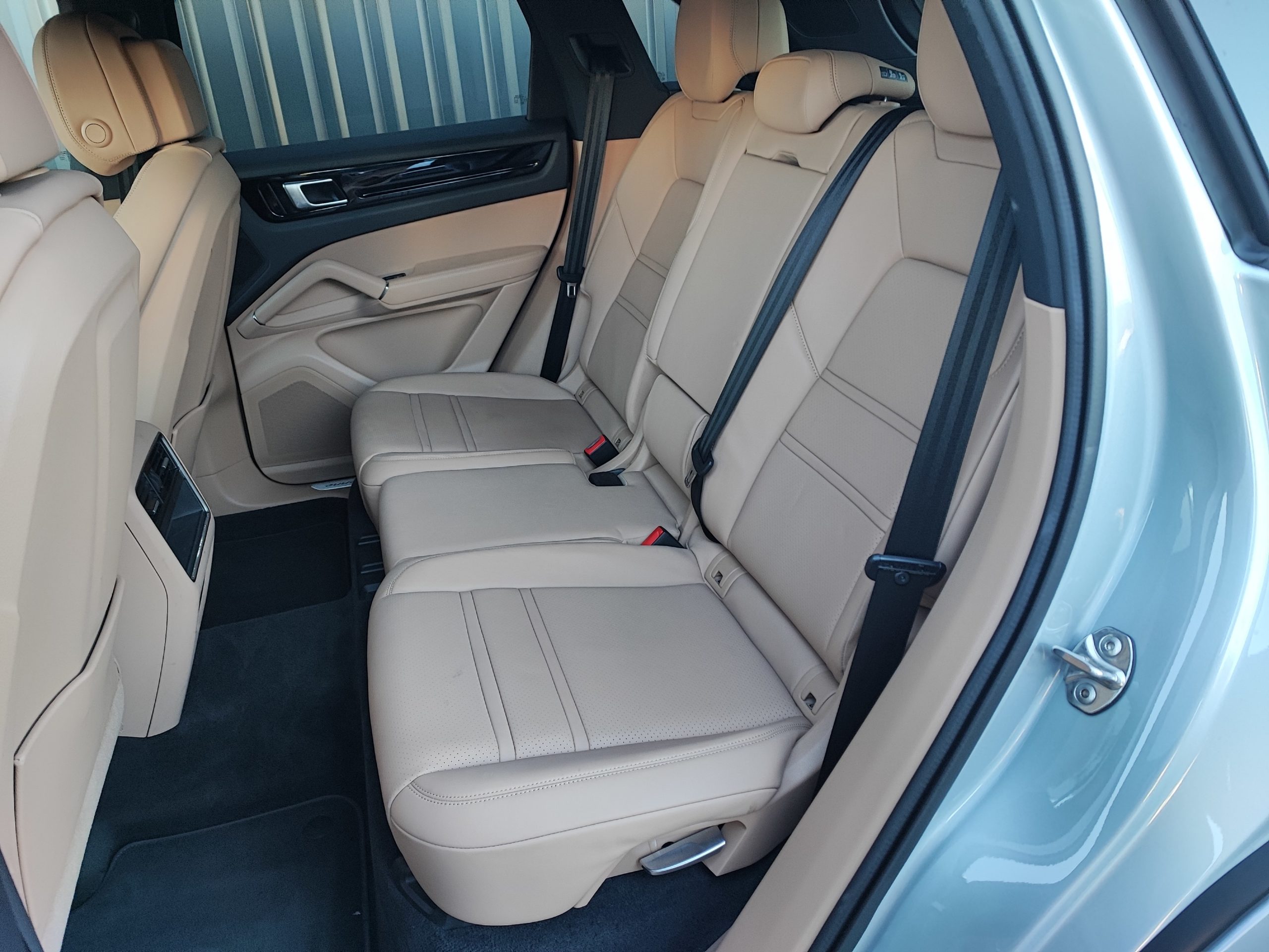 PORSCHE CAYENNE III 3.0 462ch E-Hybrid