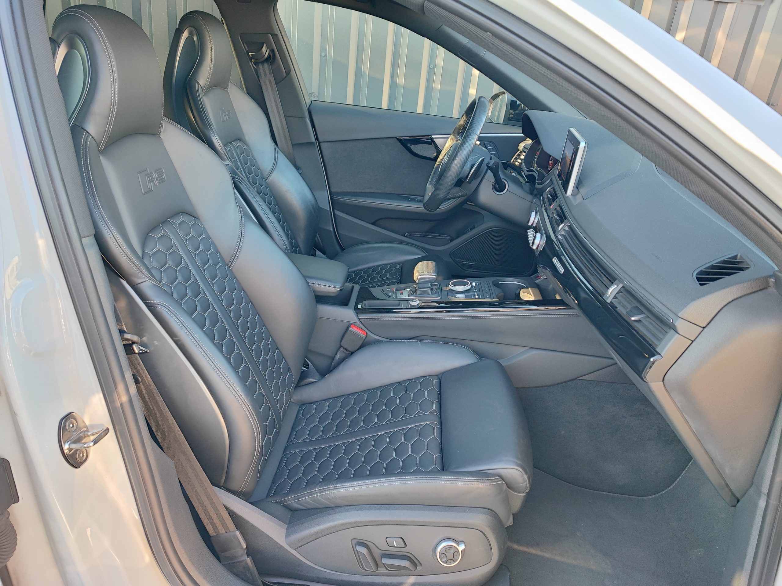 AUDI RS4 AVANT V (B9) 2.9 V6 TFSI 450ch QUATTRO TIPTRONIC 8