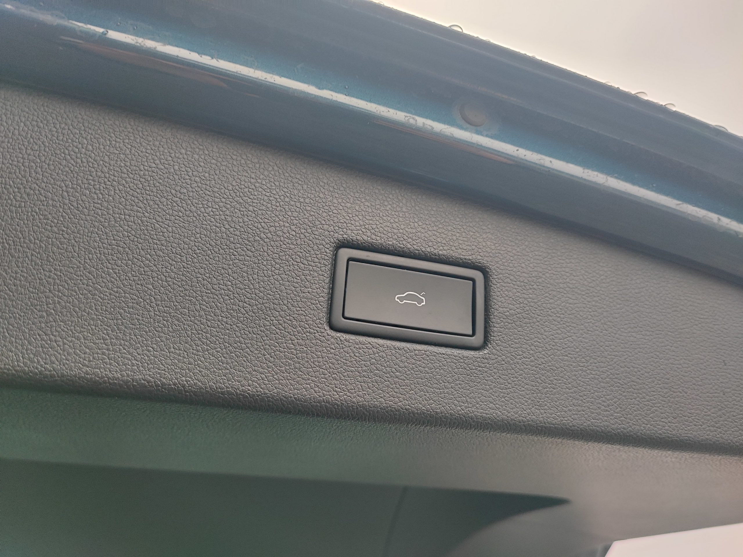 VOLKSWAGEN TIGUAN II (2) 2.0 TDI 150 8CV R-LINE DSG7