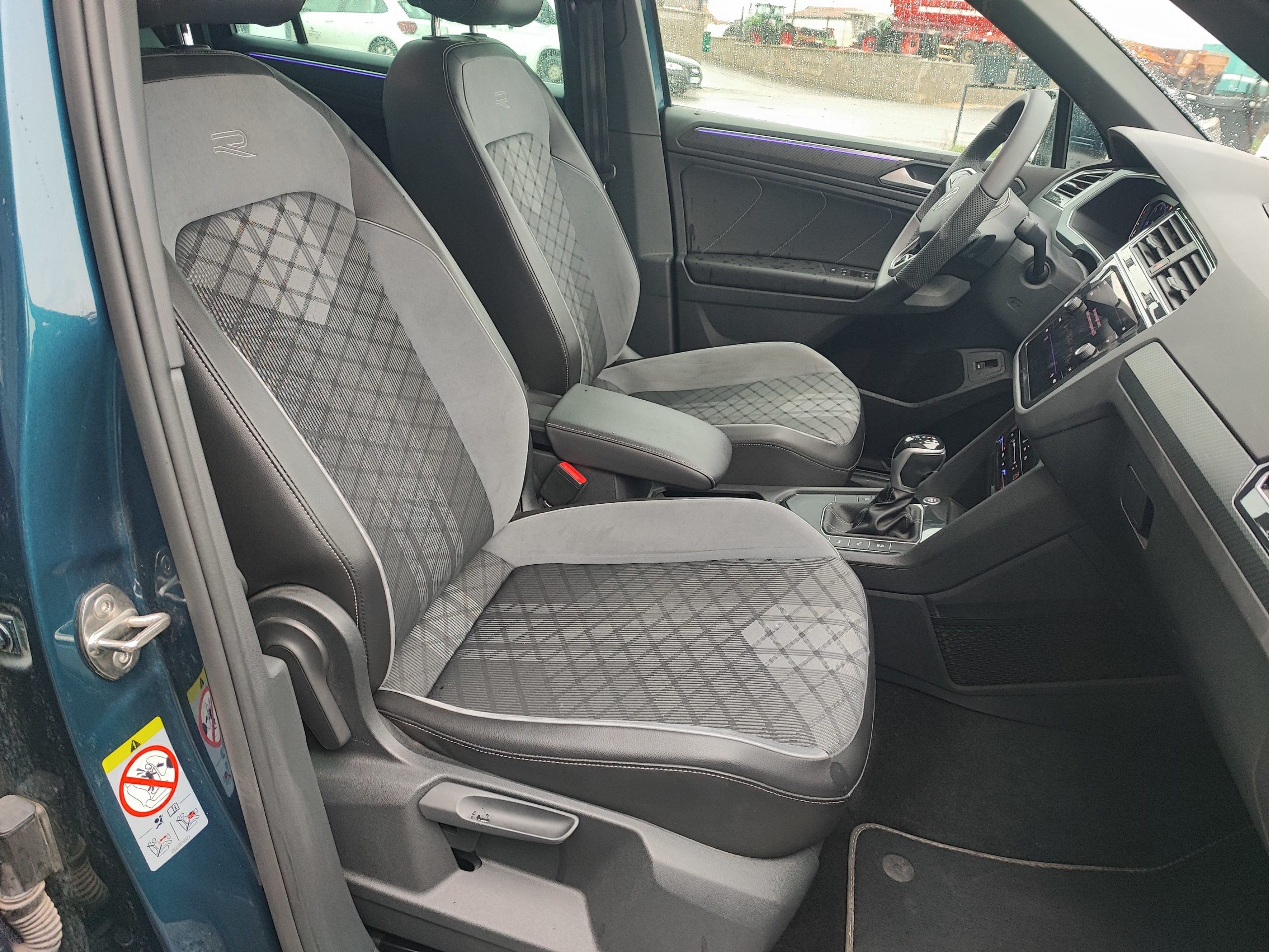 VOLKSWAGEN TIGUAN II (2) 2.0 TDI 150 8CV R-LINE DSG7