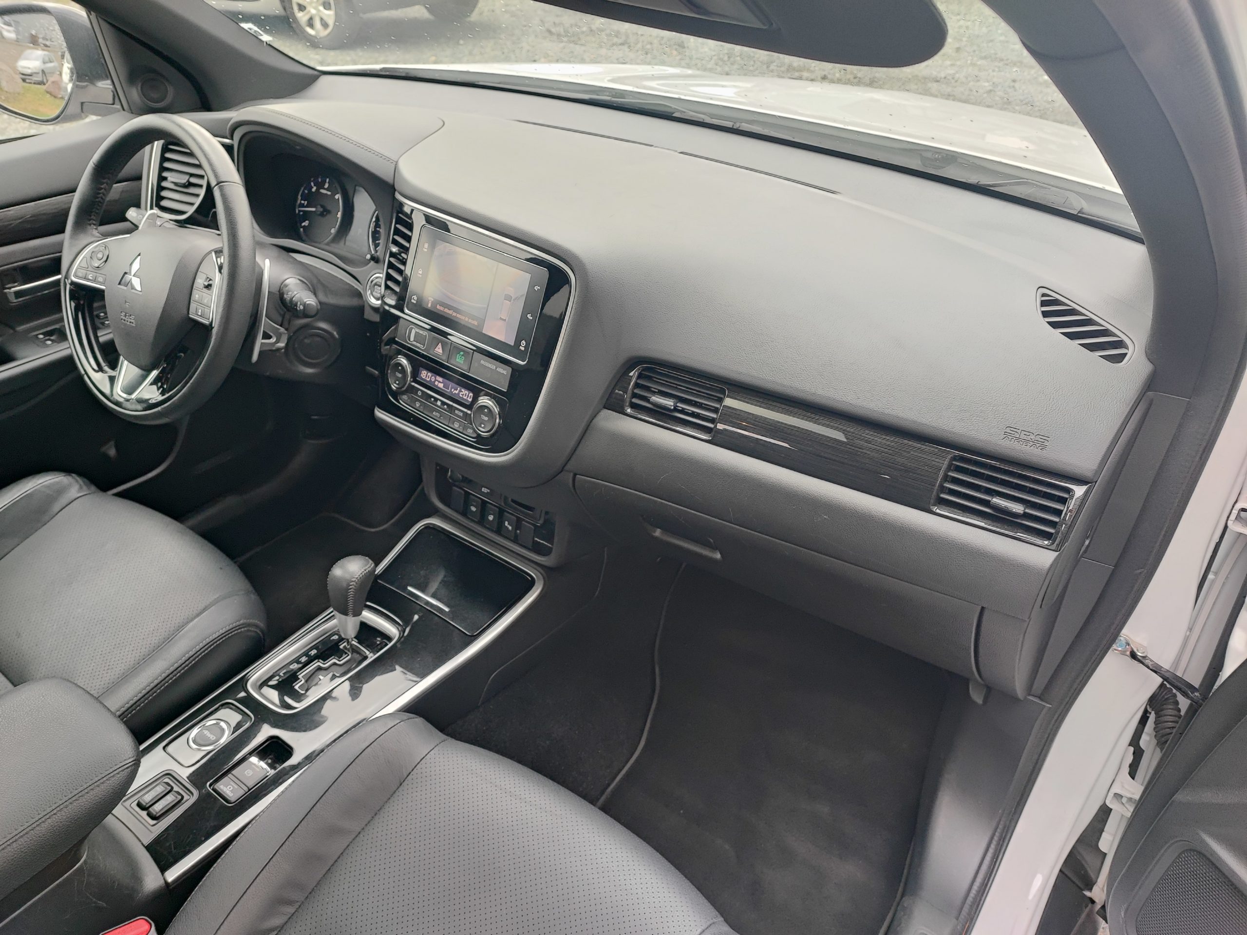 MITSUBISHI OUTLANDER III 2.2 DI-D 150 BLACK COLLECTION+