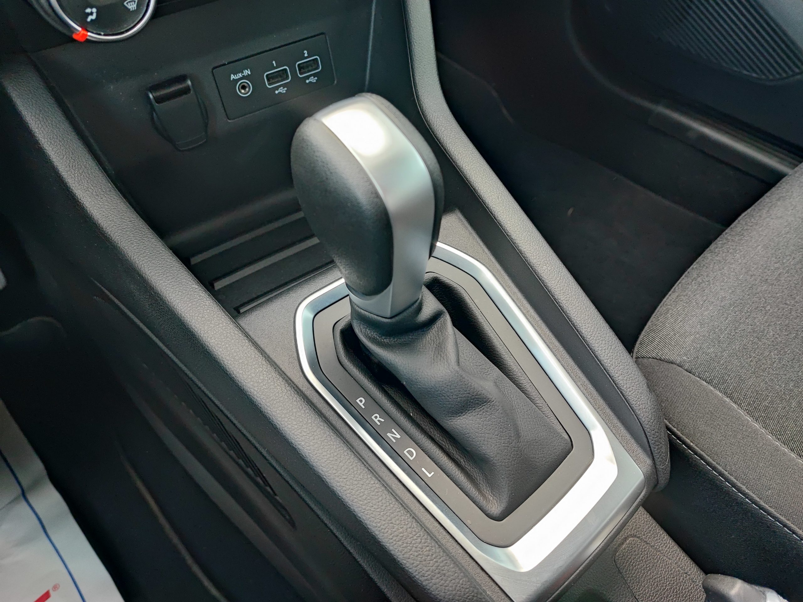 RENAULT CLIO V 1.0 TCe 100CH BUSINESS X-Tronic