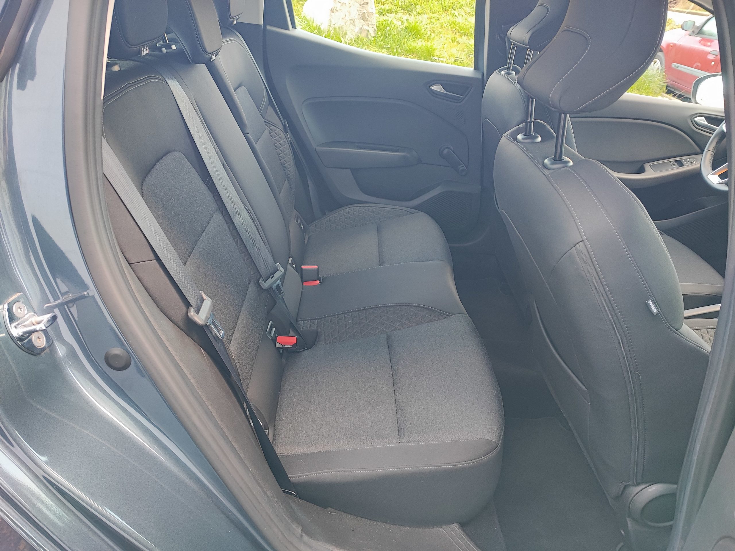 RENAULT CLIO V 1.0 TCe 100CH BUSINESS X-Tronic