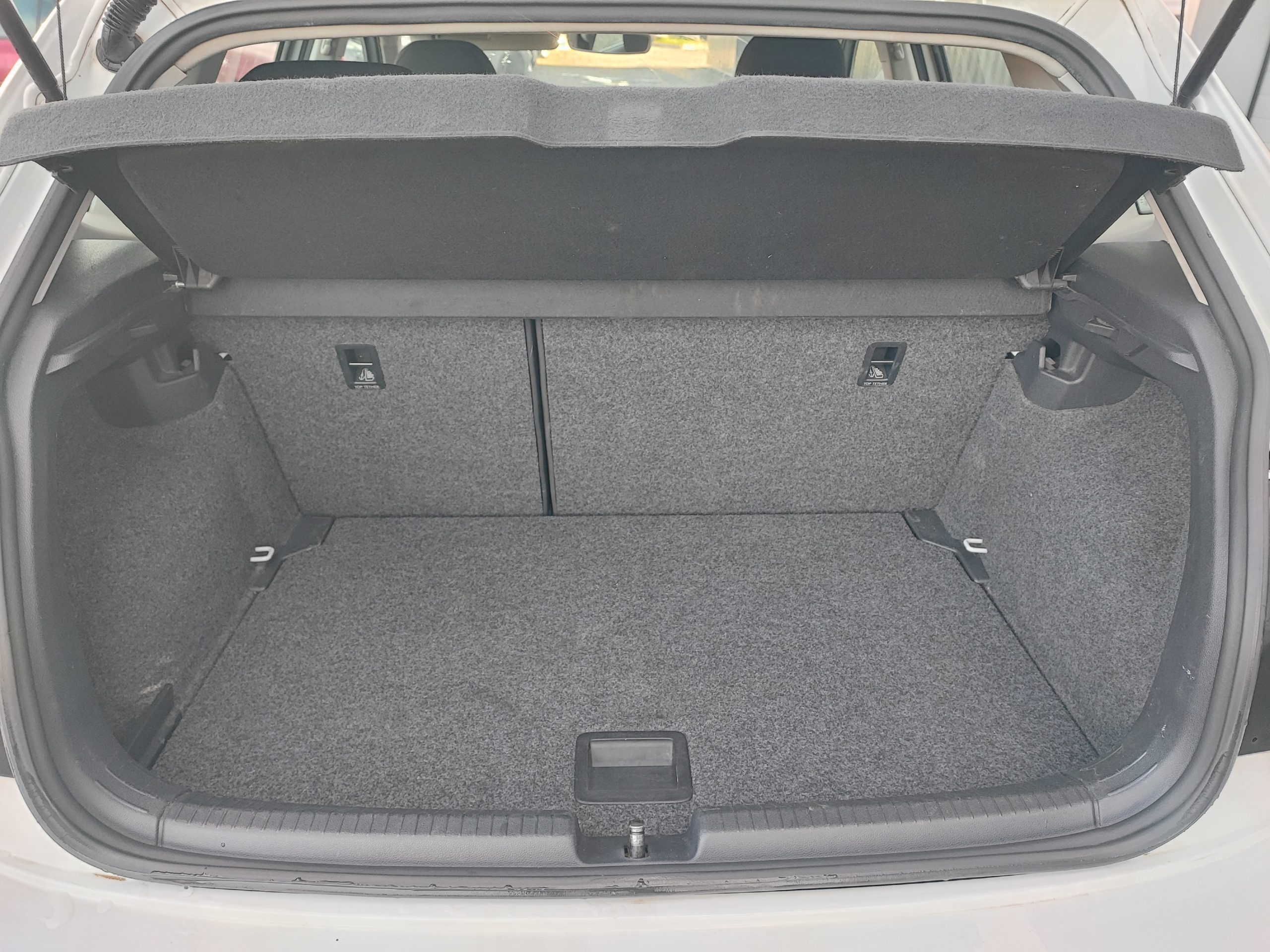 VOLKSWAGEN POLO VI 1.6 TDI 95ch CONFORTLINE BUSINESS