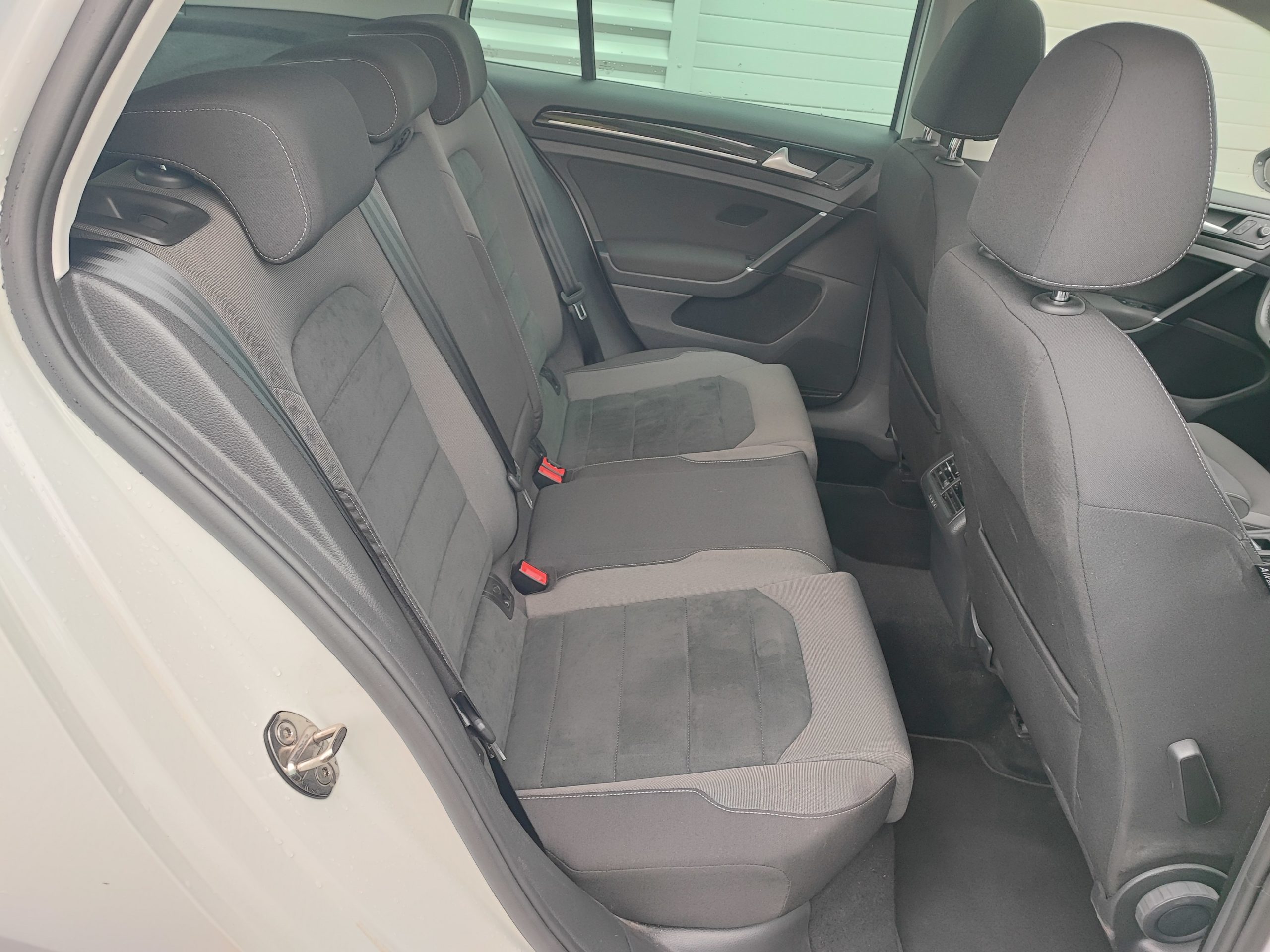 VOLKSWAGEN GOLF VII (2) 1.5 TSI EVO 150 BLUEMOTION TECHNOLOGY CARAT DSG7 5P