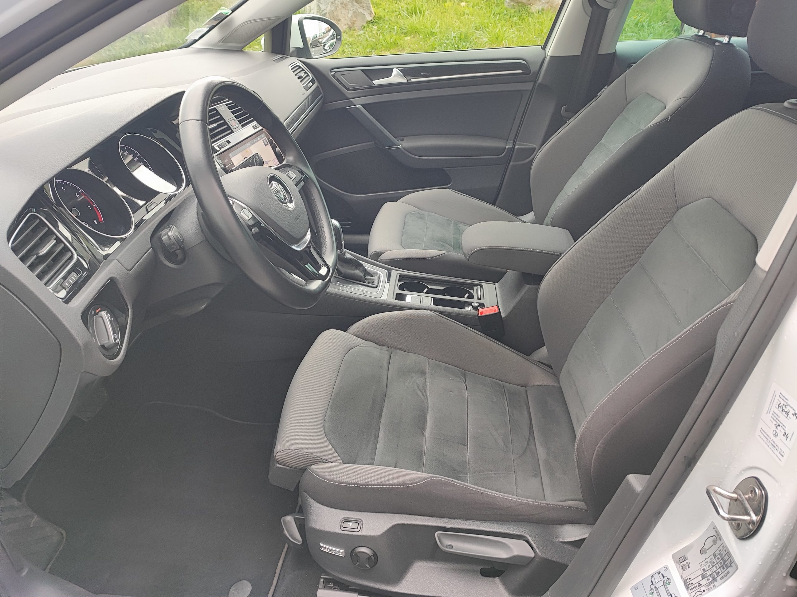 VOLKSWAGEN GOLF VII (2) 1.5 TSI EVO 150 BLUEMOTION TECHNOLOGY CARAT DSG7 5P