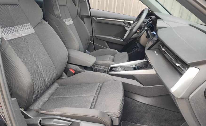 AUDI A3 IV (2) SPORTBACK 1.4 45 TFSIE 245 COMPETITION S TRONIC 6