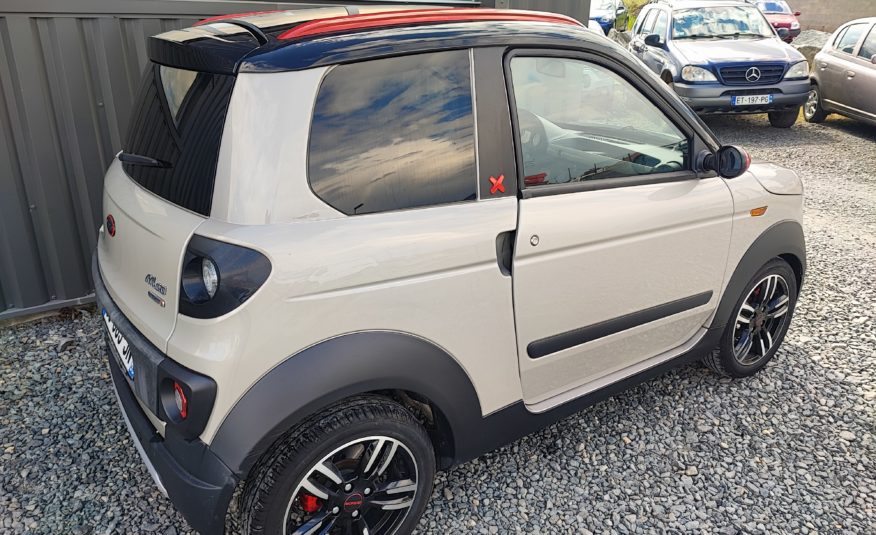 MICROCAR M.GO X