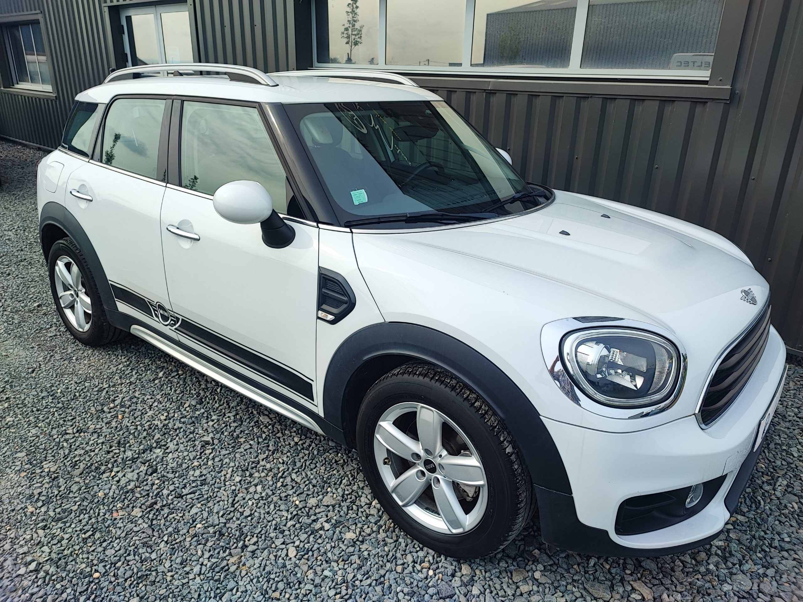 MINI COUNTRYMAN II COOPER 136CH CHILI BVA7