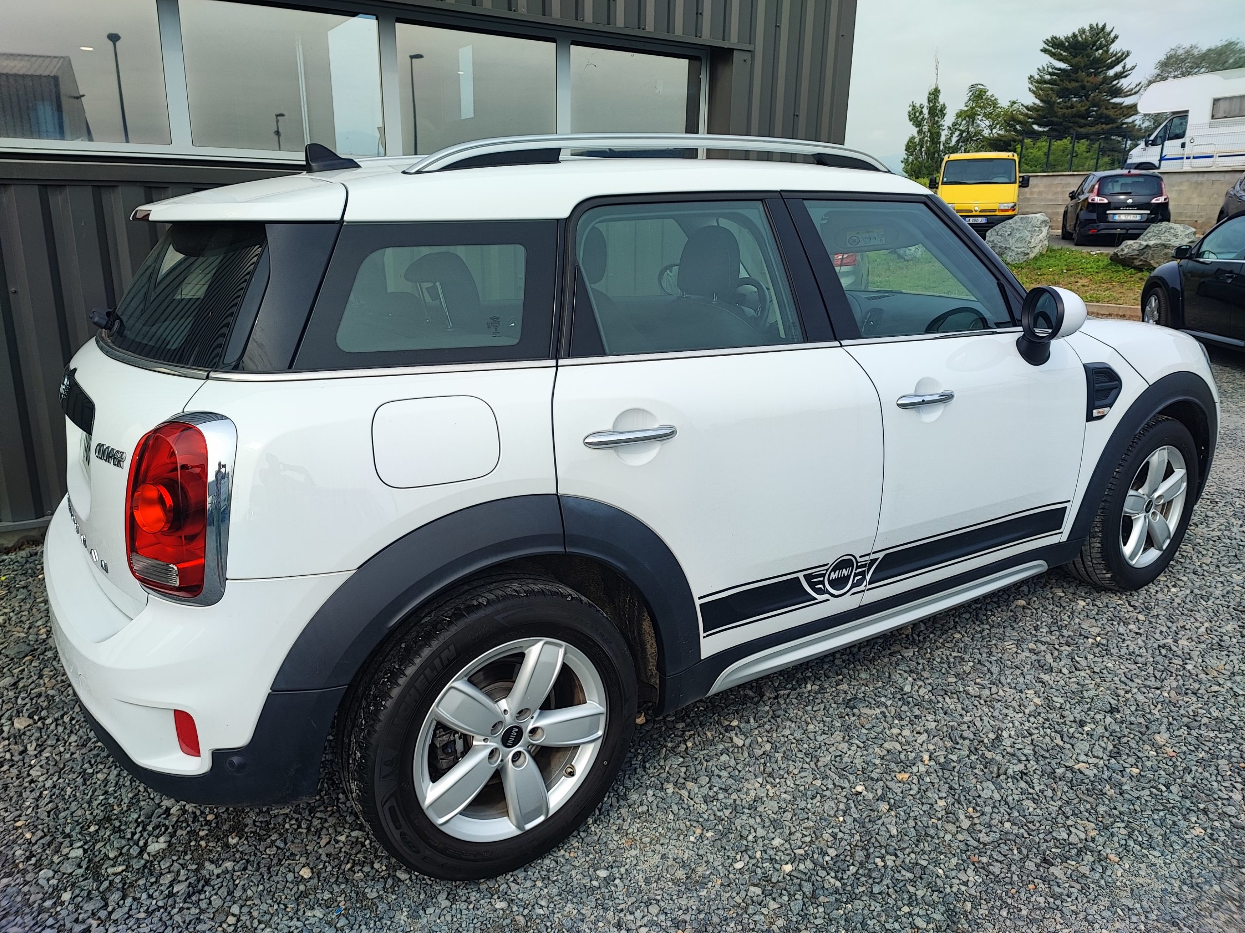 MINI COUNTRYMAN II COOPER 136CH CHILI BVA7