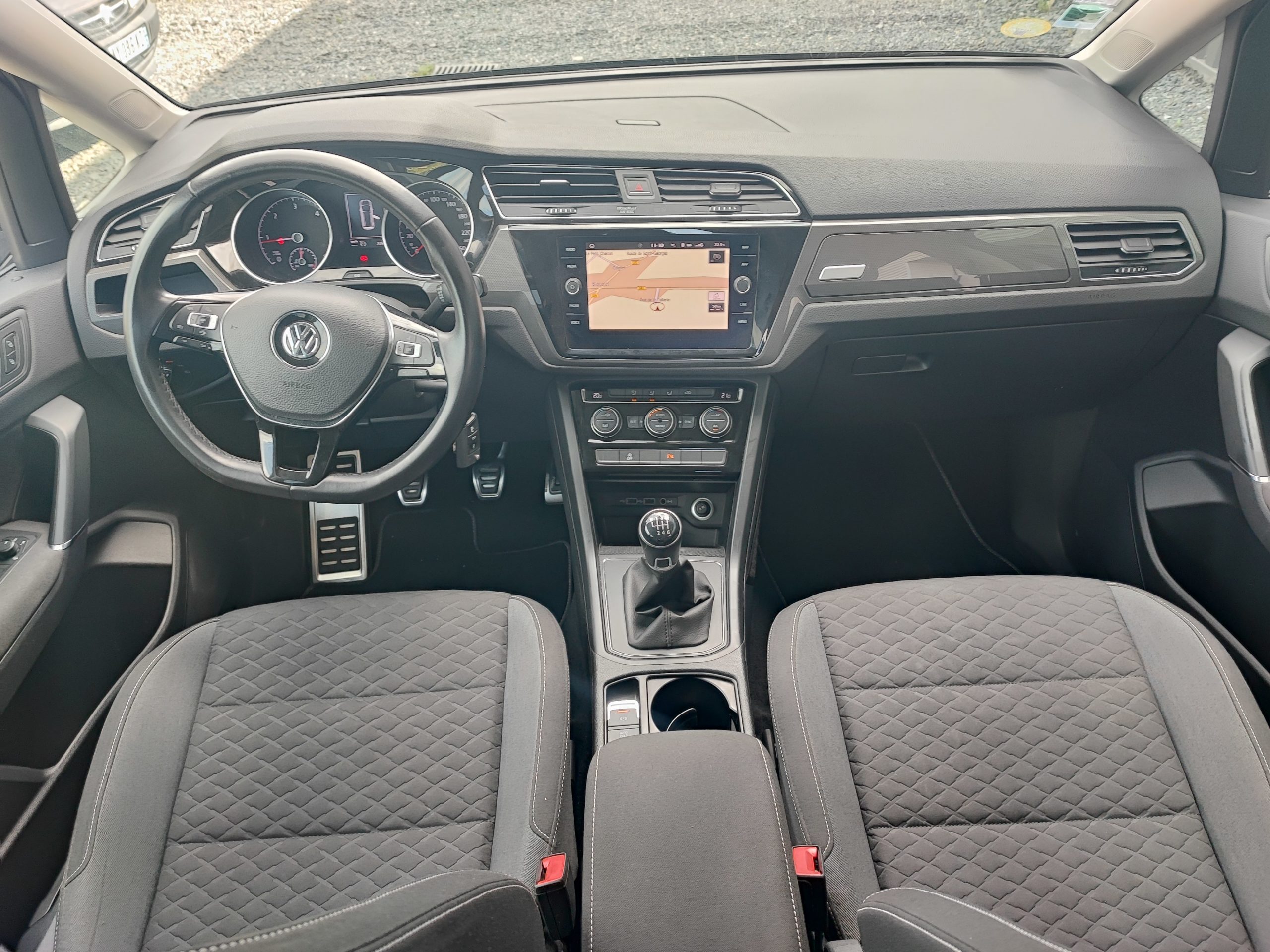 VOLKSWAGEN TOURAN III 1.6 TDI 115 BLUEMOTION TECHNOLOGY CONNECT 7 PLACES