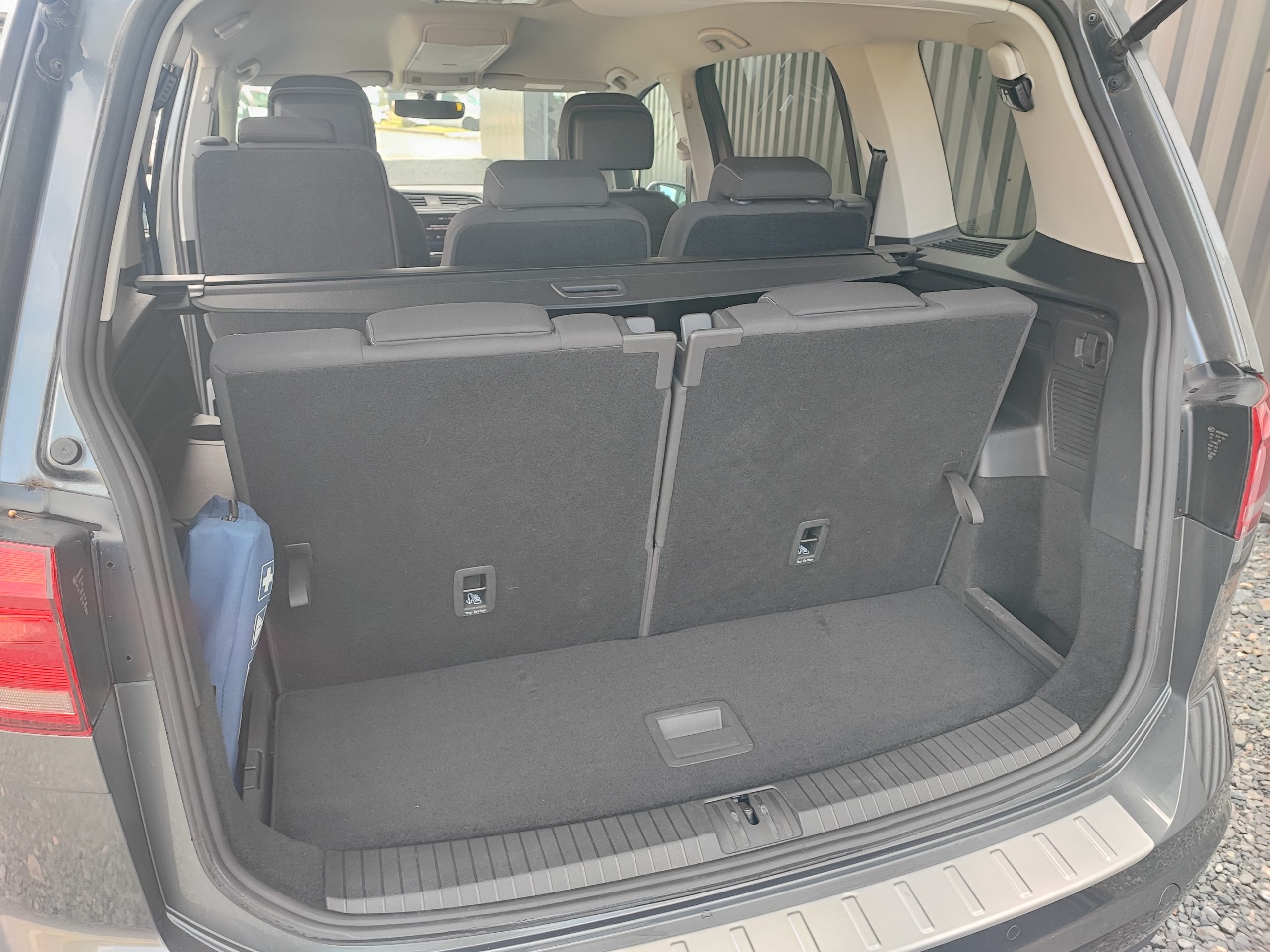 VOLKSWAGEN TOURAN III 1.6 TDI 115 BLUEMOTION TECHNOLOGY CONNECT 7 PLACES