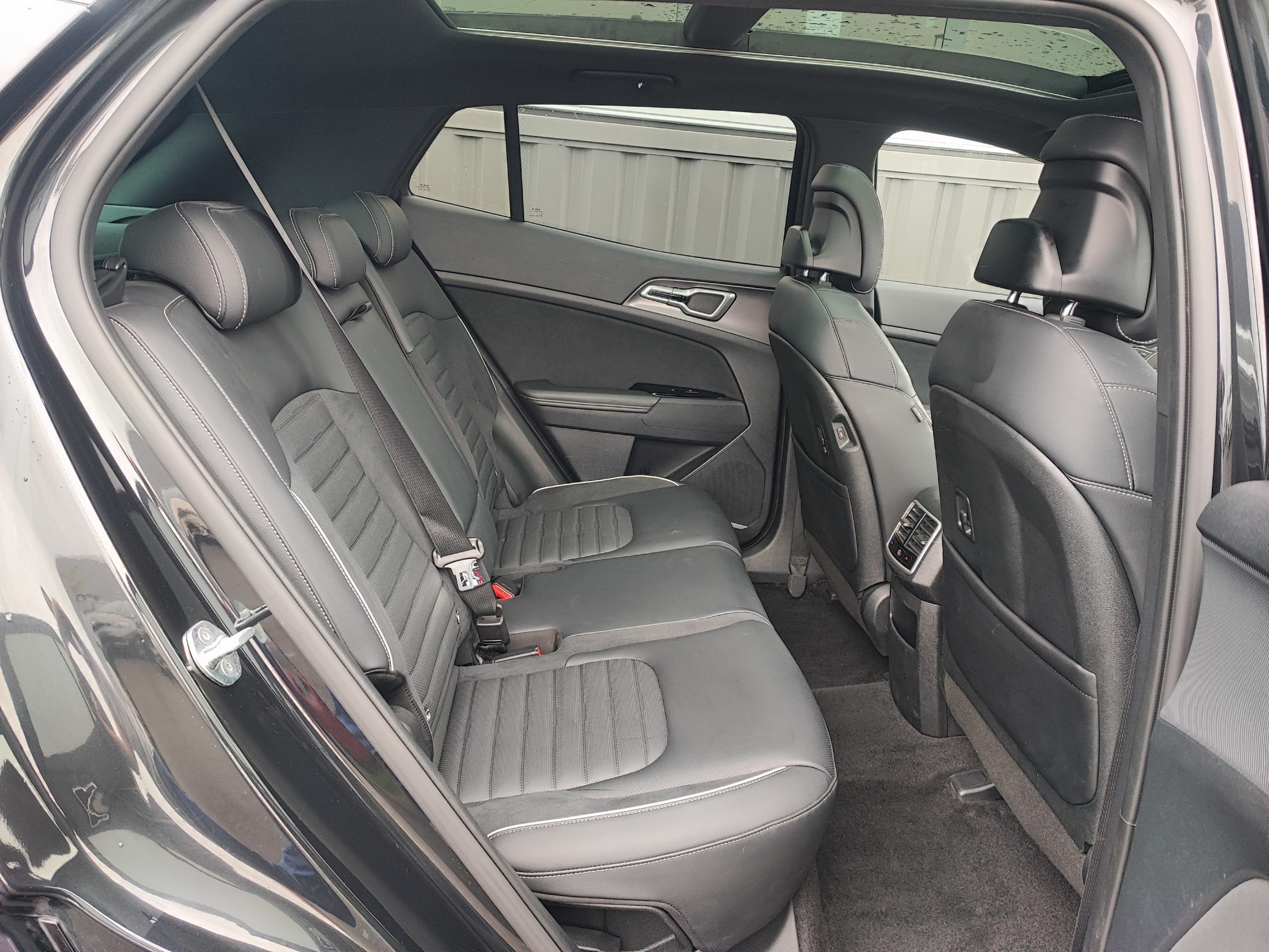 KIA SPORTAGE V 1.6 T-GDI 265 ISG HYBRIDE RECHARGEABLE 4X4 GT-LINE PREMIUM BVA6