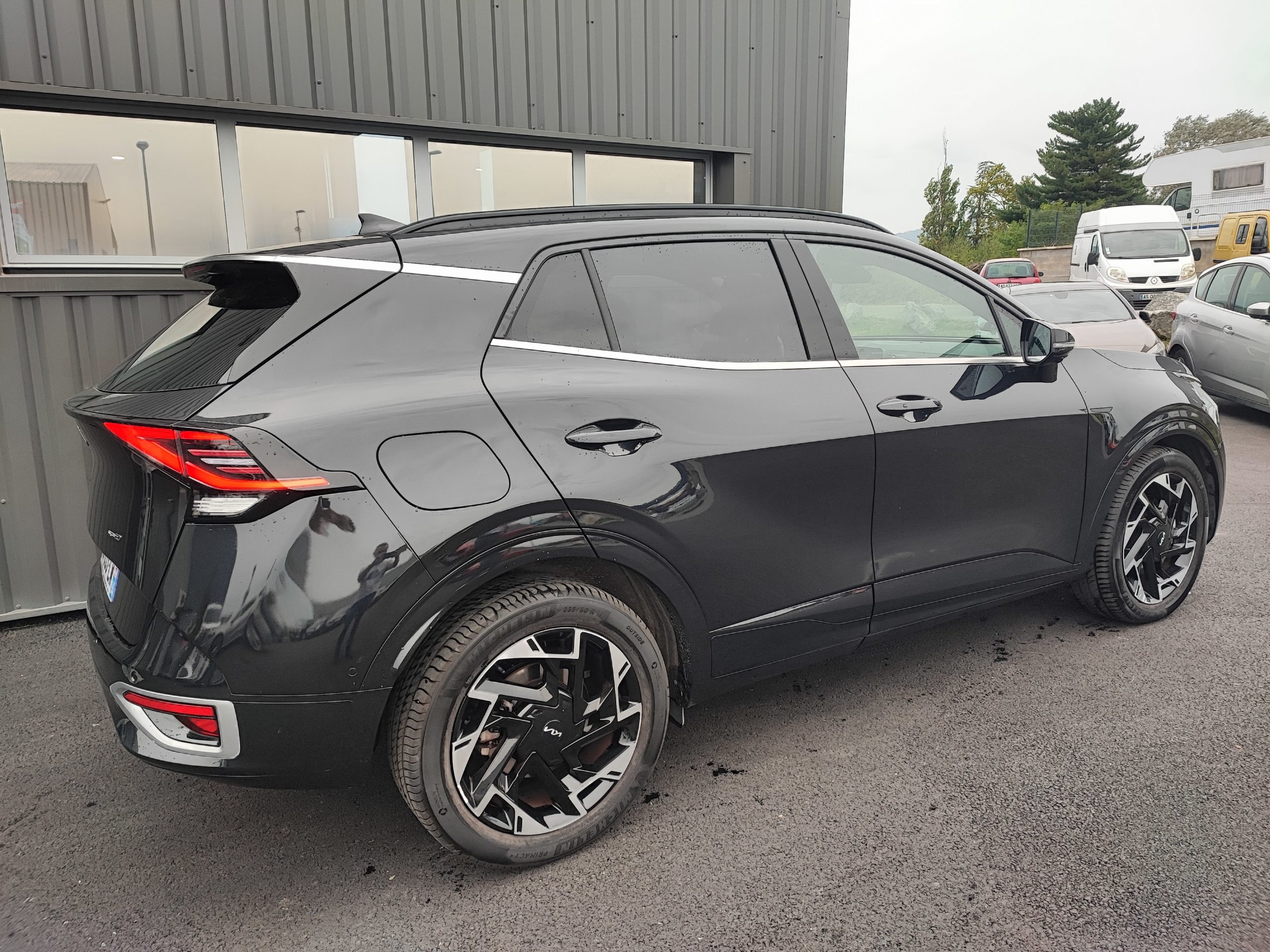 KIA SPORTAGE V 1.6 T-GDI 265 ISG HYBRIDE RECHARGEABLE 4X4 GT-LINE PREMIUM BVA6