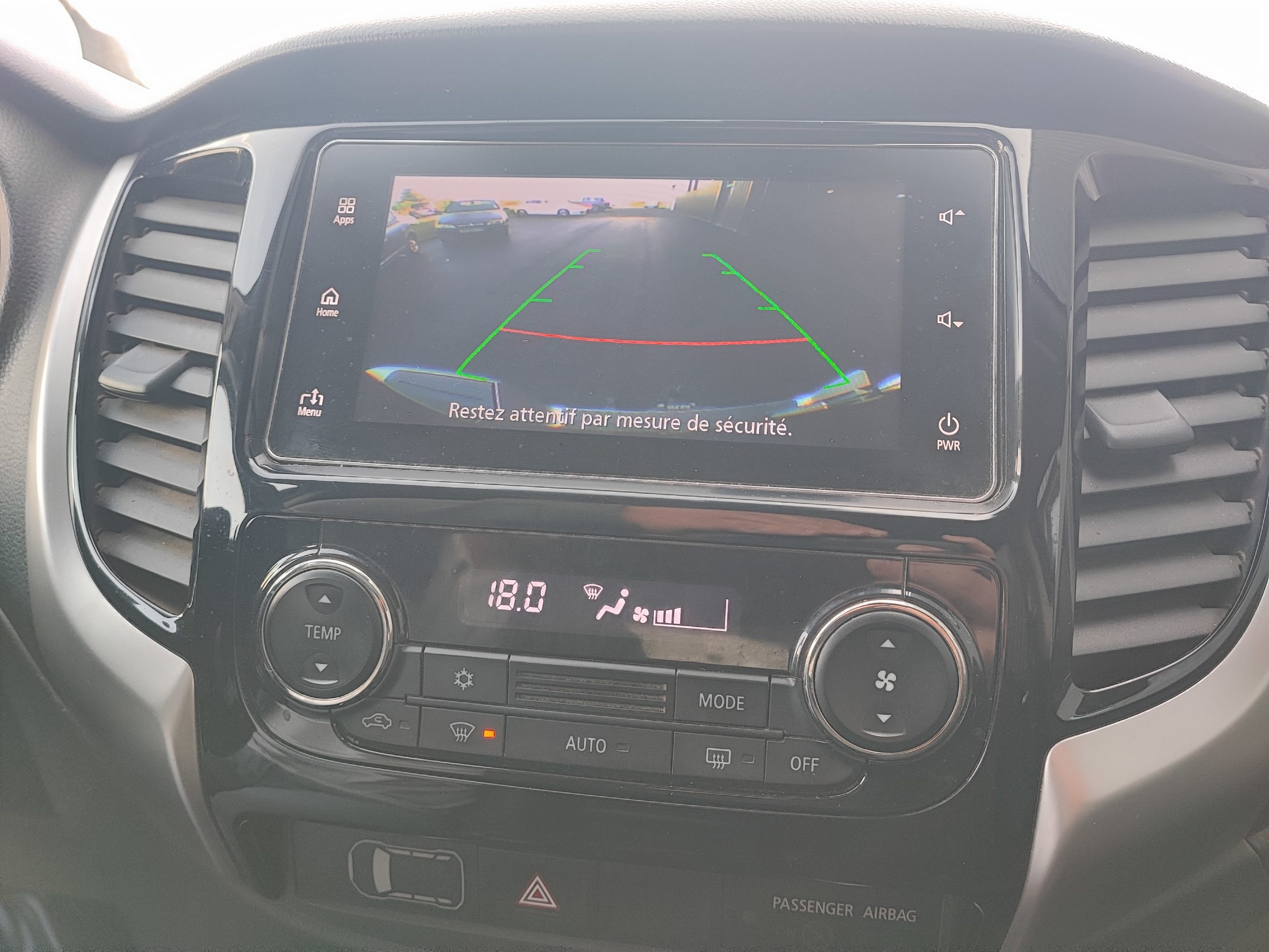 MITSUBISHI L200 III DOUBLE CABINE 2.4DI-D 181 INTENSE CONNECT
