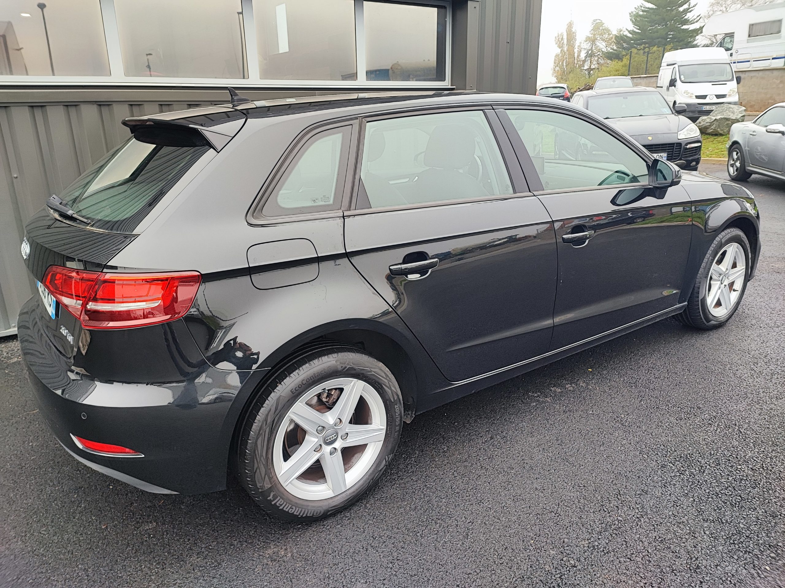 AUDI A3 III (2) SPORTBACK 30 TDI 116 BUSINESS LINE S TRONIC 7