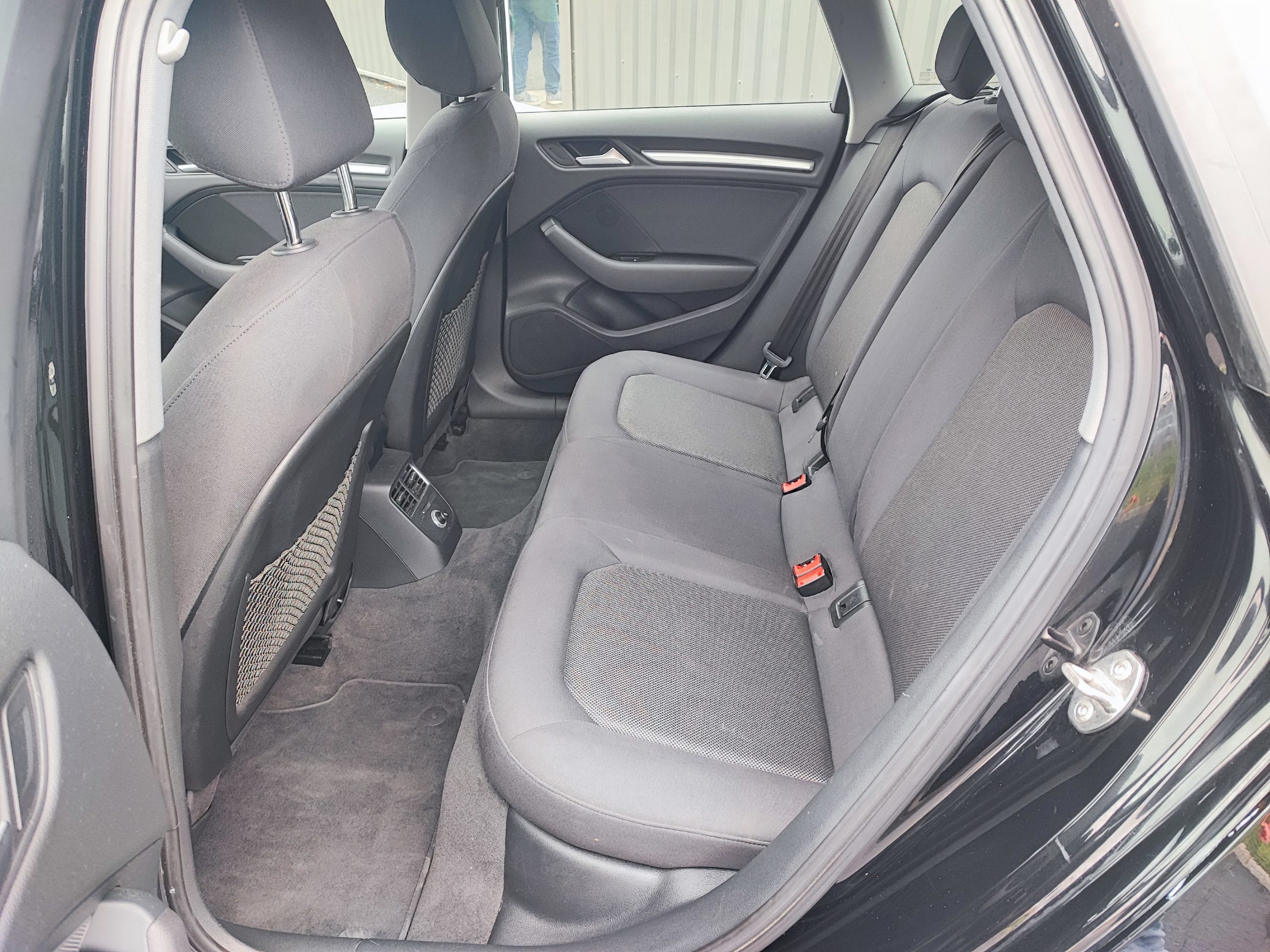 AUDI A3 III (2) SPORTBACK 30 TDI 116 BUSINESS LINE S TRONIC 7