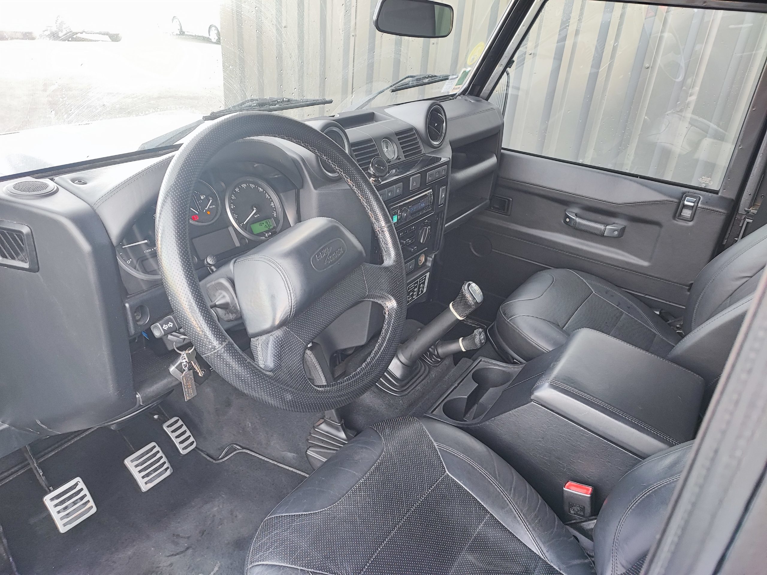 LAND ROVER DEFENDER III 90 HARD TOP ADVENTURE EDITION