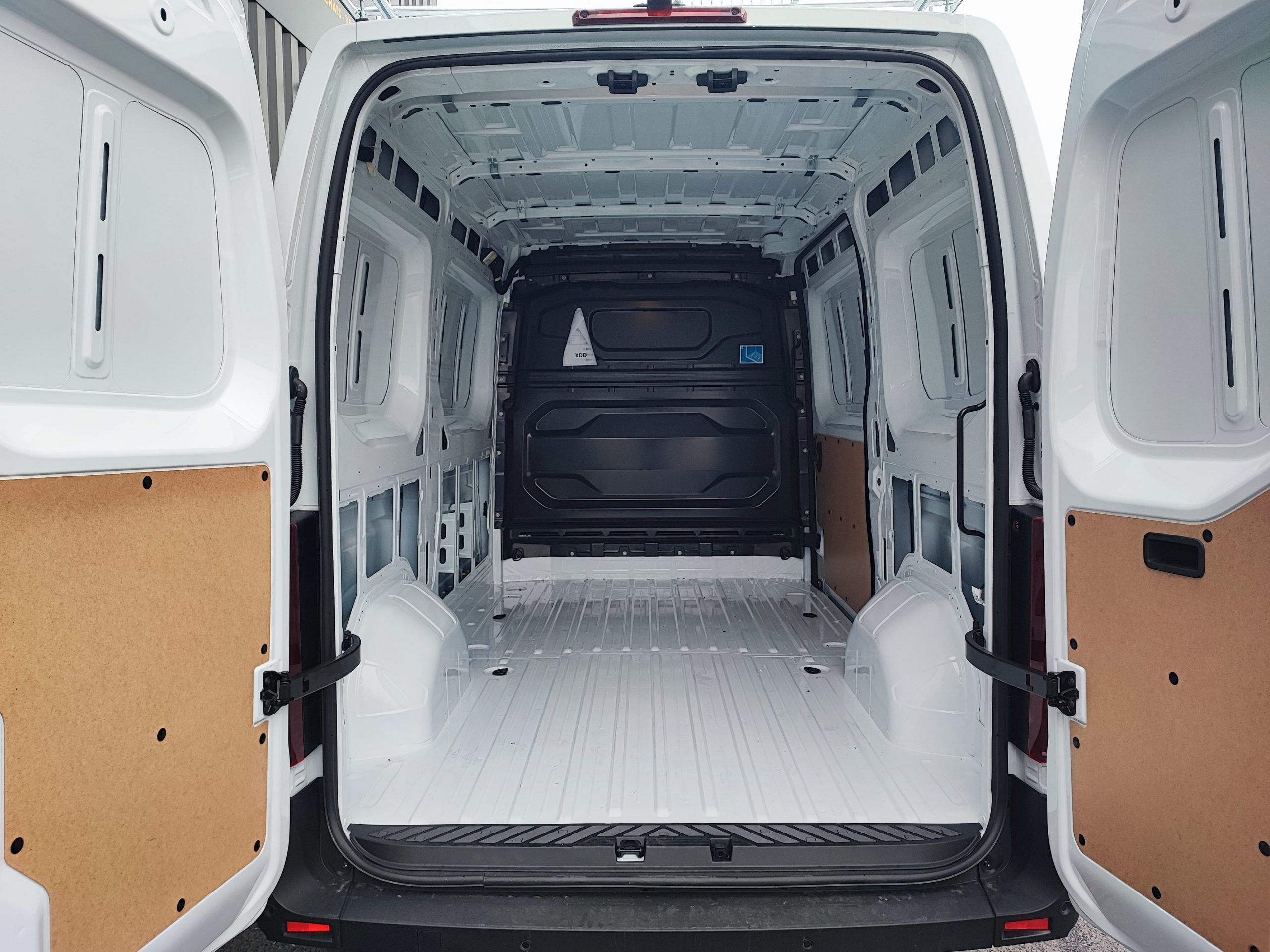 RENAULT MASTER NOUVEAU L2H2 3T5 BLUE DCI 170 EXTRA BVM6