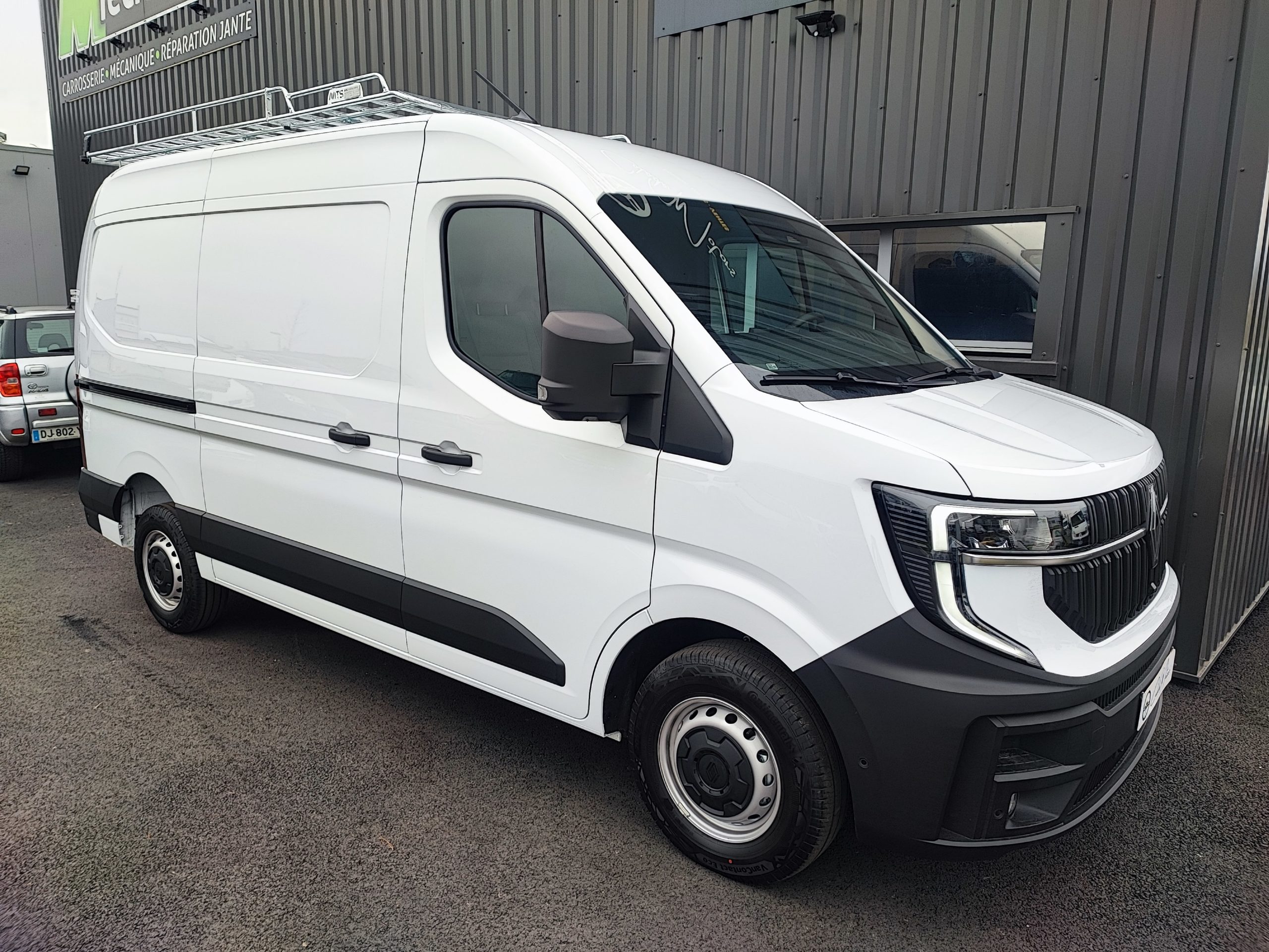 RENAULT MASTER NOUVEAU L2H2 3T5 BLUE DCI 170 EXTRA BVM6