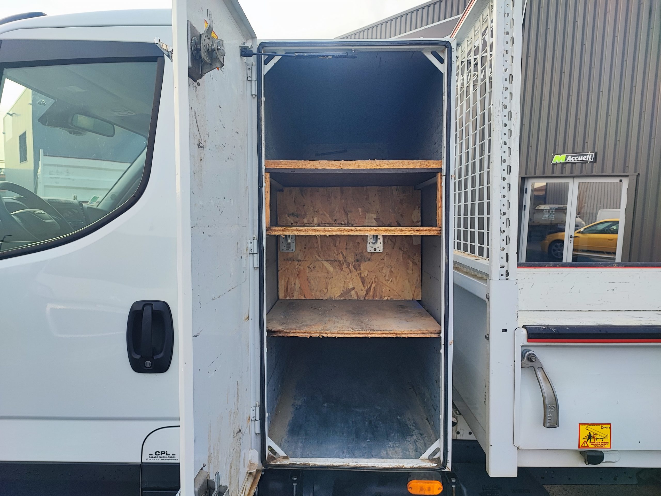 IVECO DAILY BENNE 35C16 3750 160CH BENNE + COFFRE