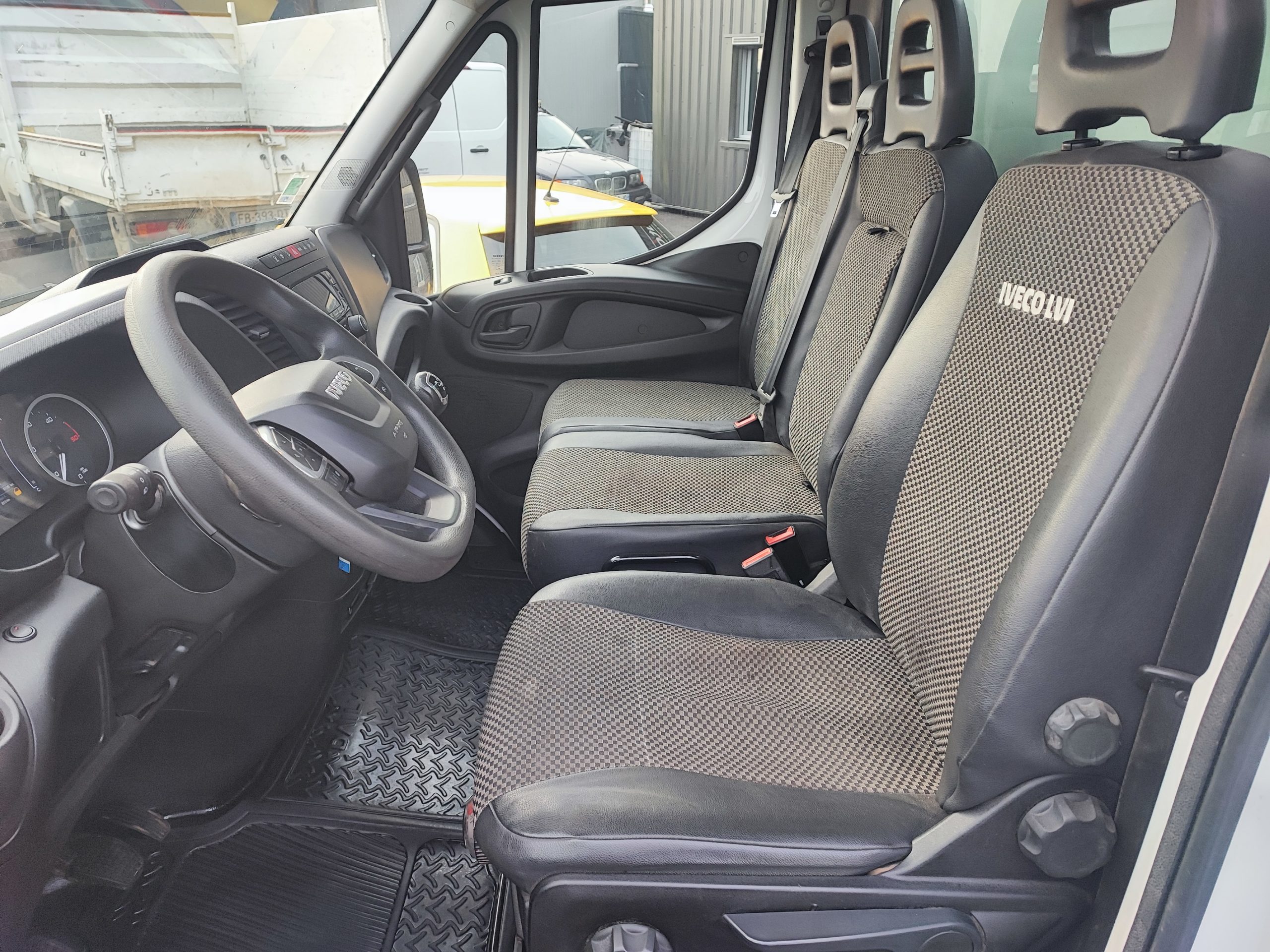 IVECO DAILY BENNE 35C16 3750 160CH BENNE + COFFRE