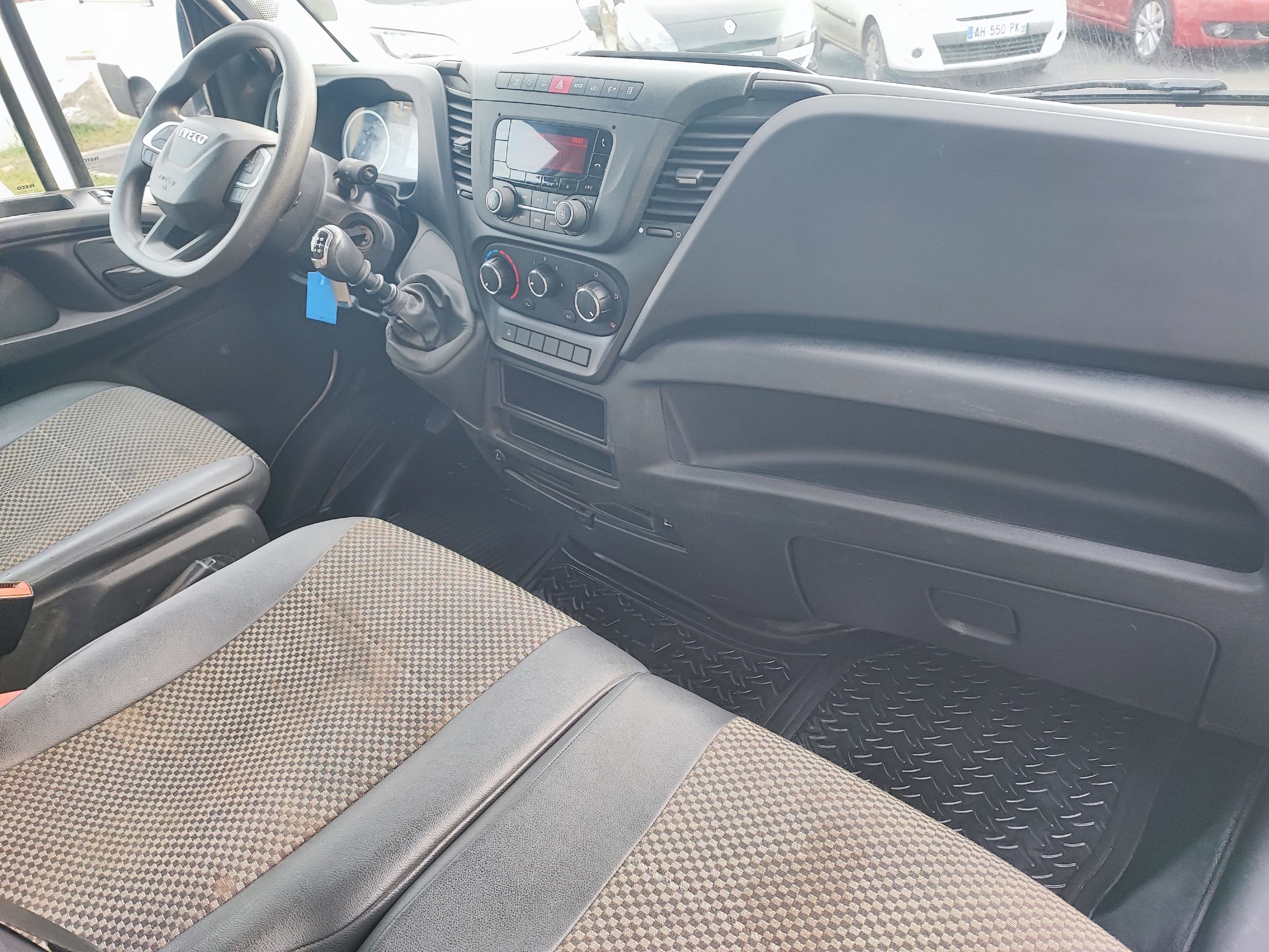 IVECO DAILY BENNE 35C16 3750 160CH BENNE + COFFRE