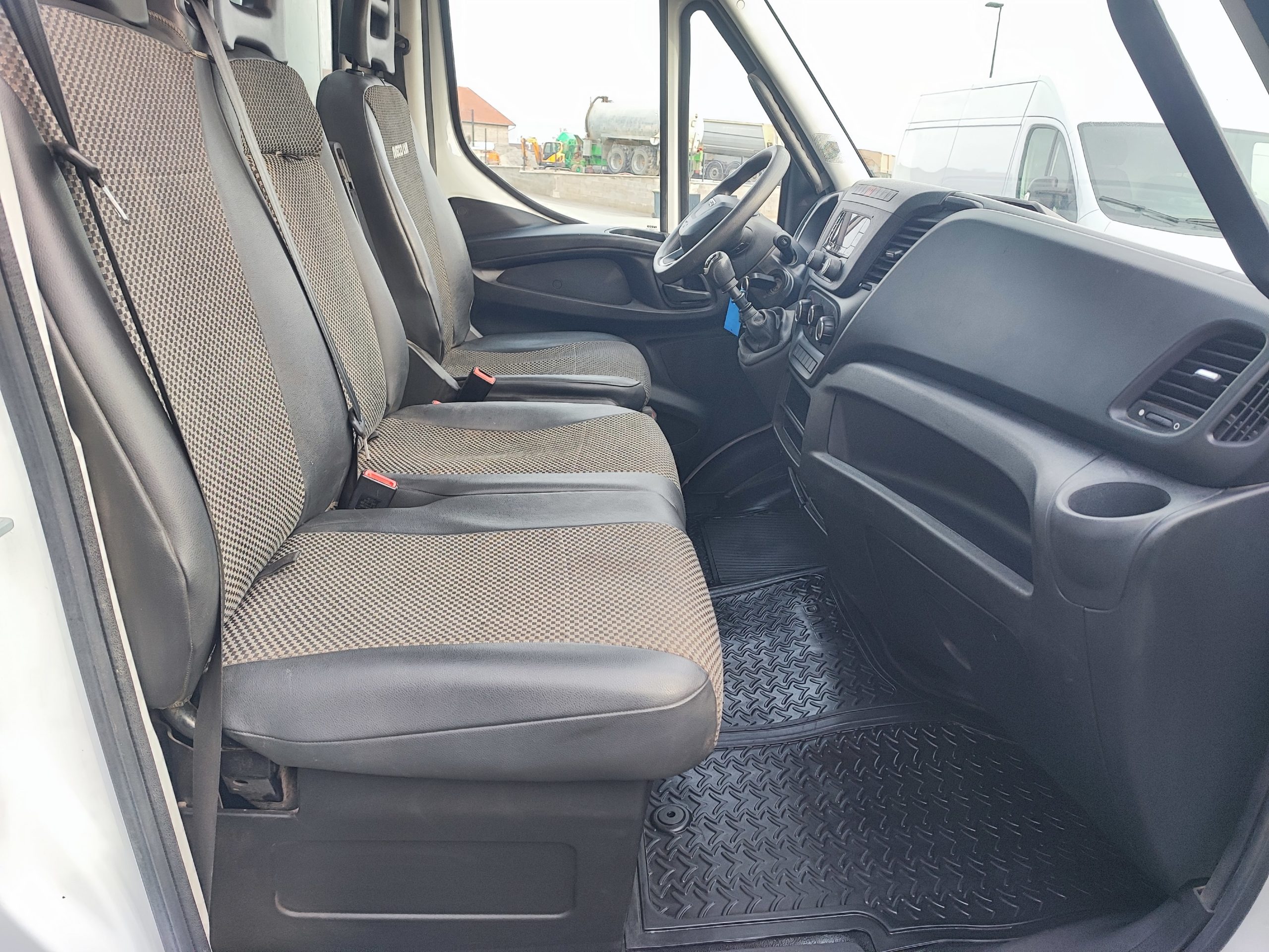 IVECO DAILY BENNE 35C16 3750 160CH BENNE + COFFRE