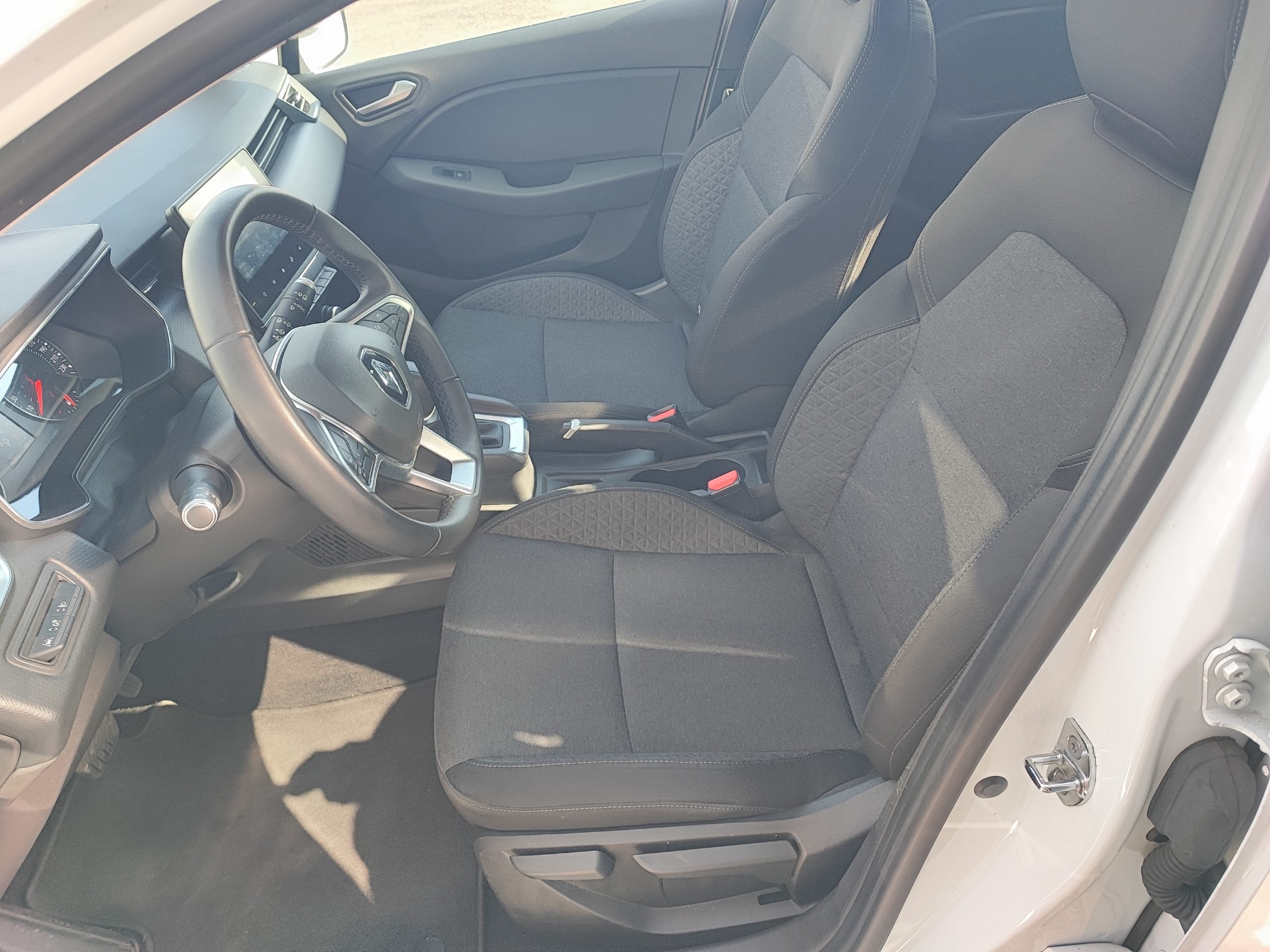 RENAULT CLIO V 1.0 TCe 90ch BUSINESS X-Tronic