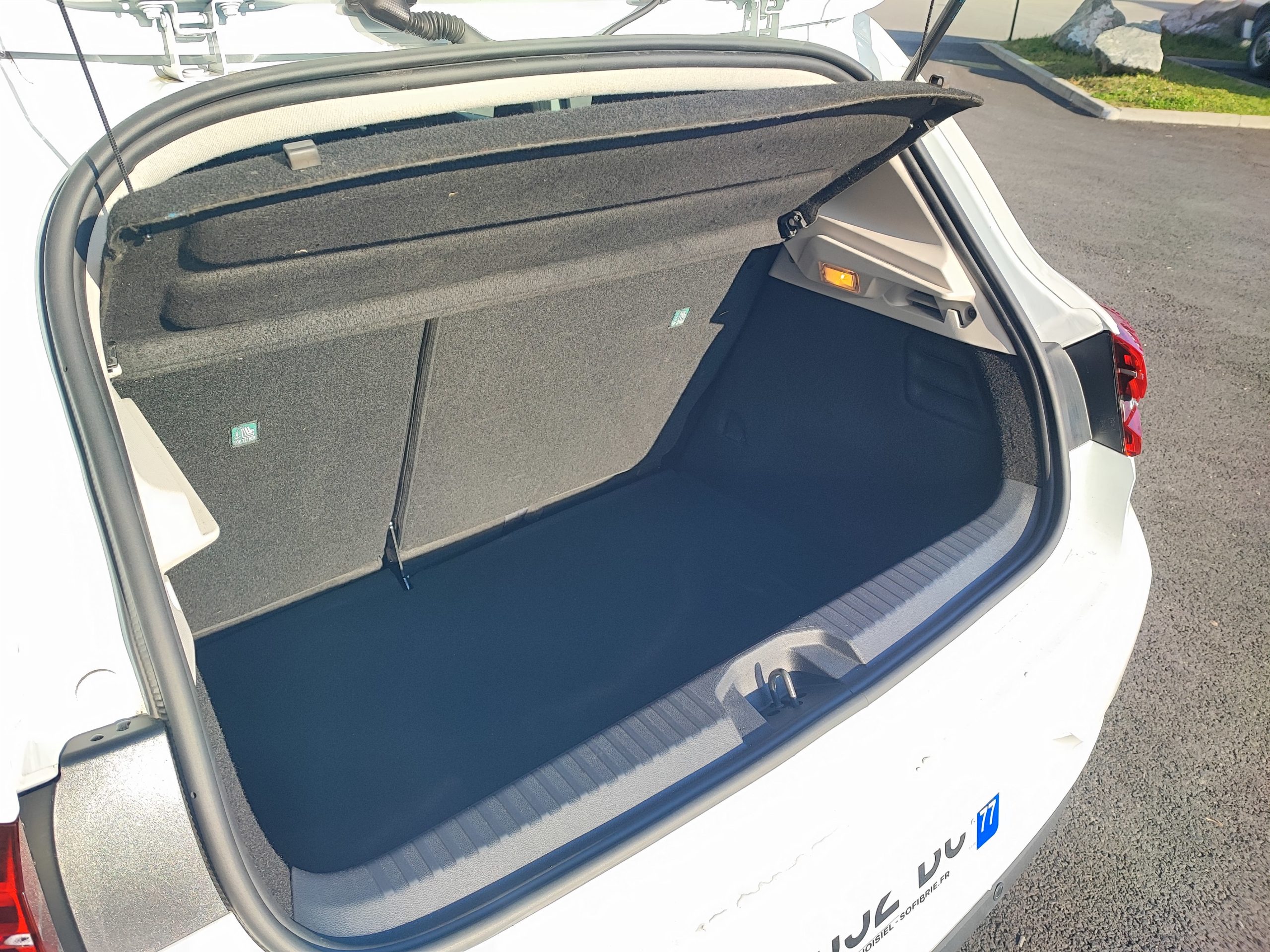 RENAULT CLIO V 1.0 TCe 90ch BUSINESS X-Tronic