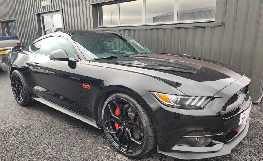 FORD MUSTANG VI FASTBACK 5.0 V8 GT BVA6